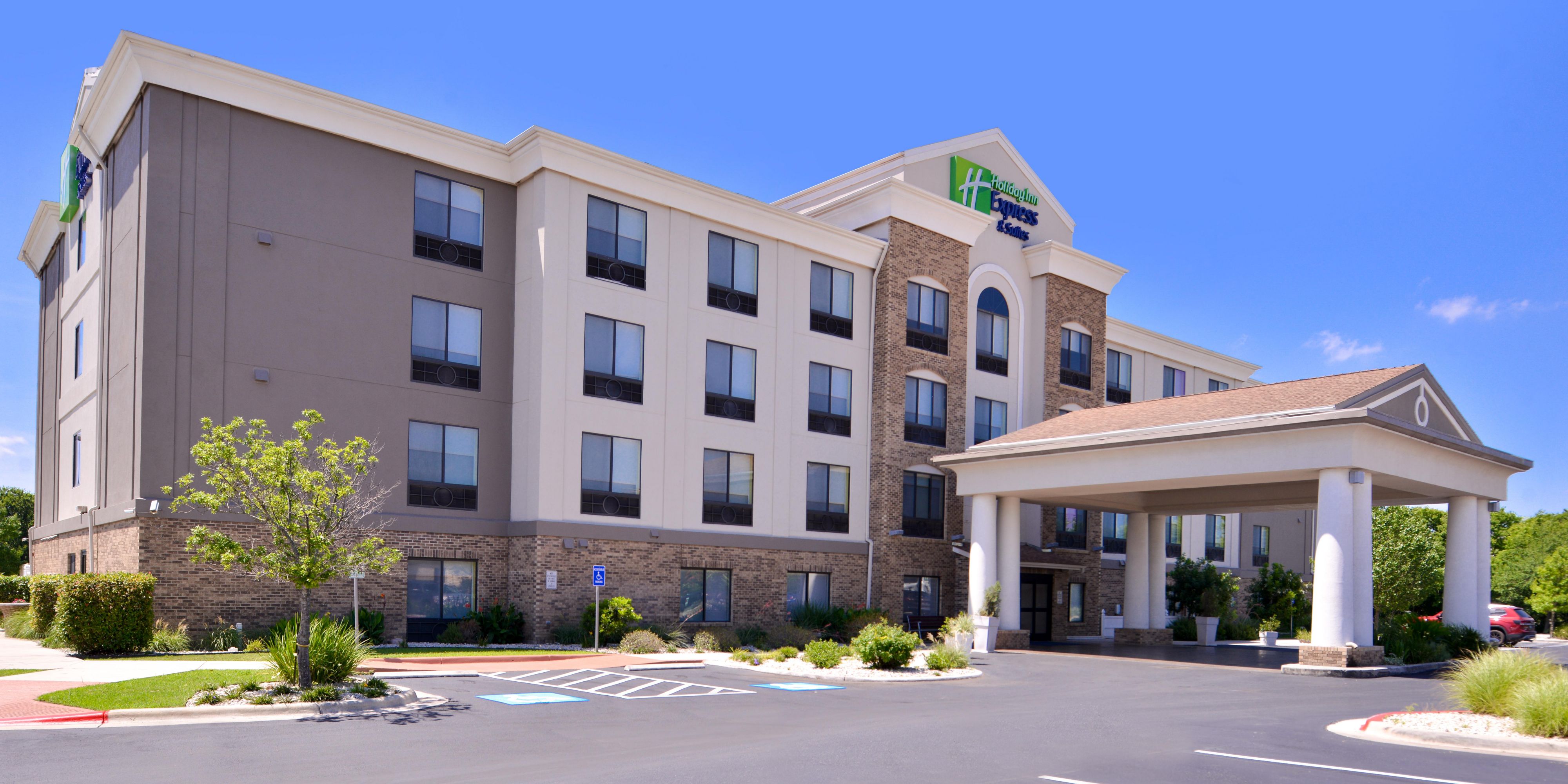 Holiday Inn Express & Suites Selma Map & Driving Directions | Parking ...