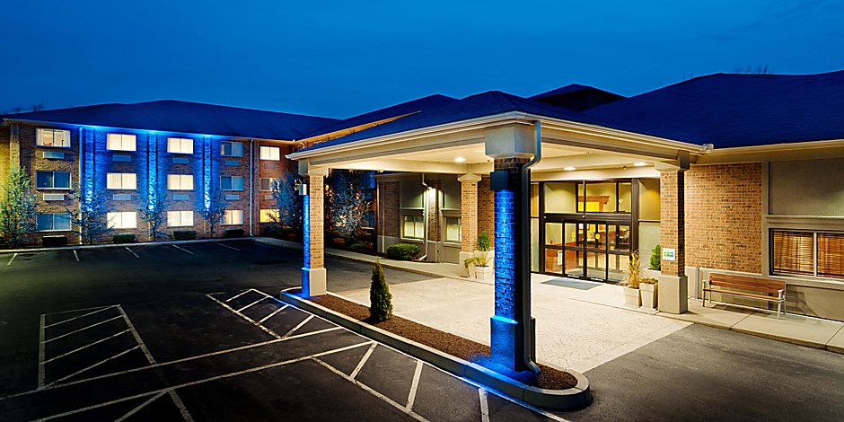 Hotels In Smithfield Ri Holiday Inn Express Suites Smithfield