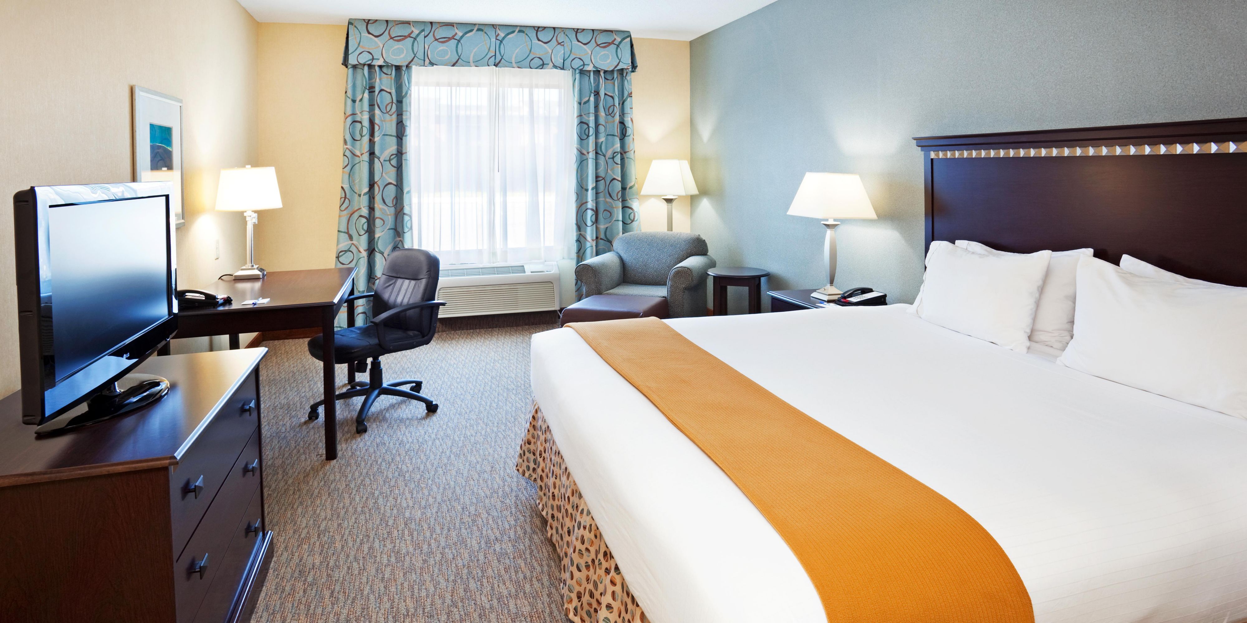 Hotels With Indoor Pools Hot Tub Holiday Inn Express Suites