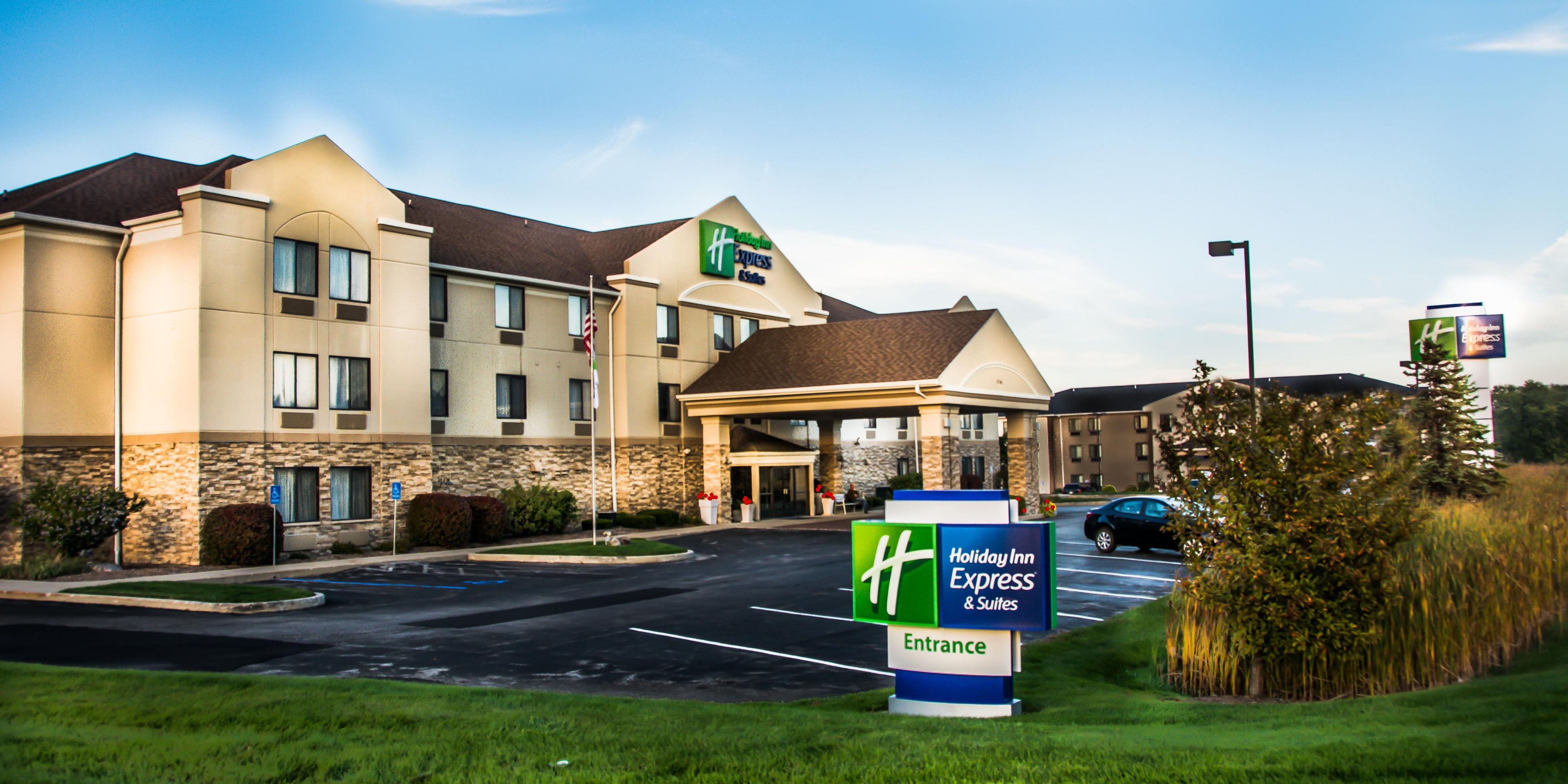 Holiday Inn Express Suites South Haven Hotel By Ihg