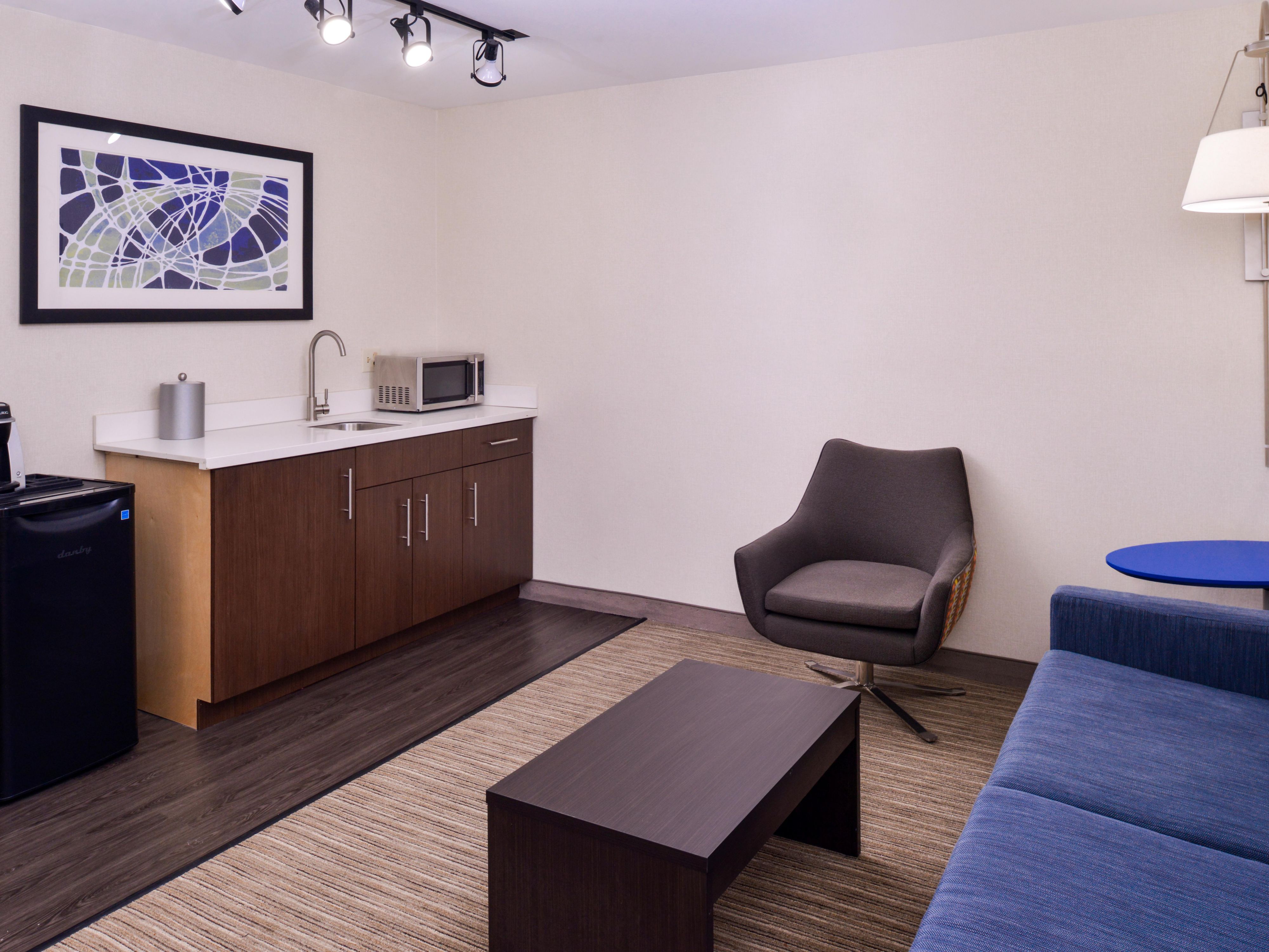 Hotels In Southfield Mi Holiday Inn Express Suites Southfield