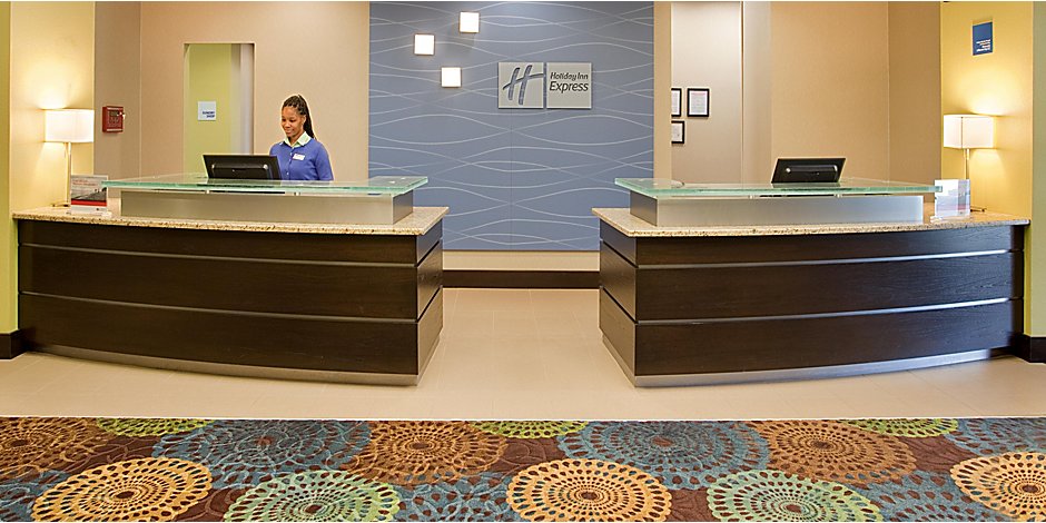 Holiday Inn Express Suites St Joseph Hotel By Ihg