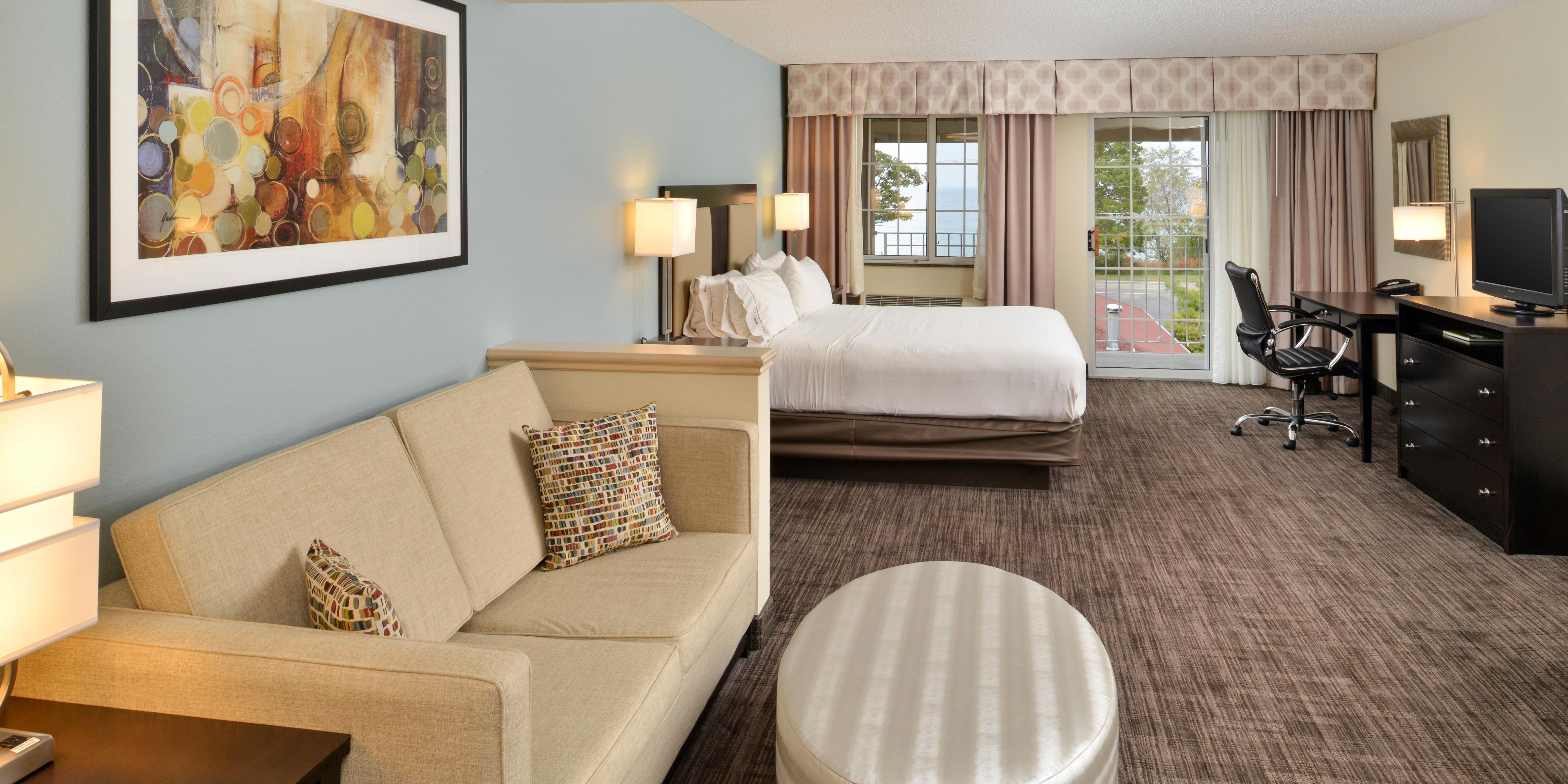 Holiday Inn Express Suites St Joseph Hotel By Ihg