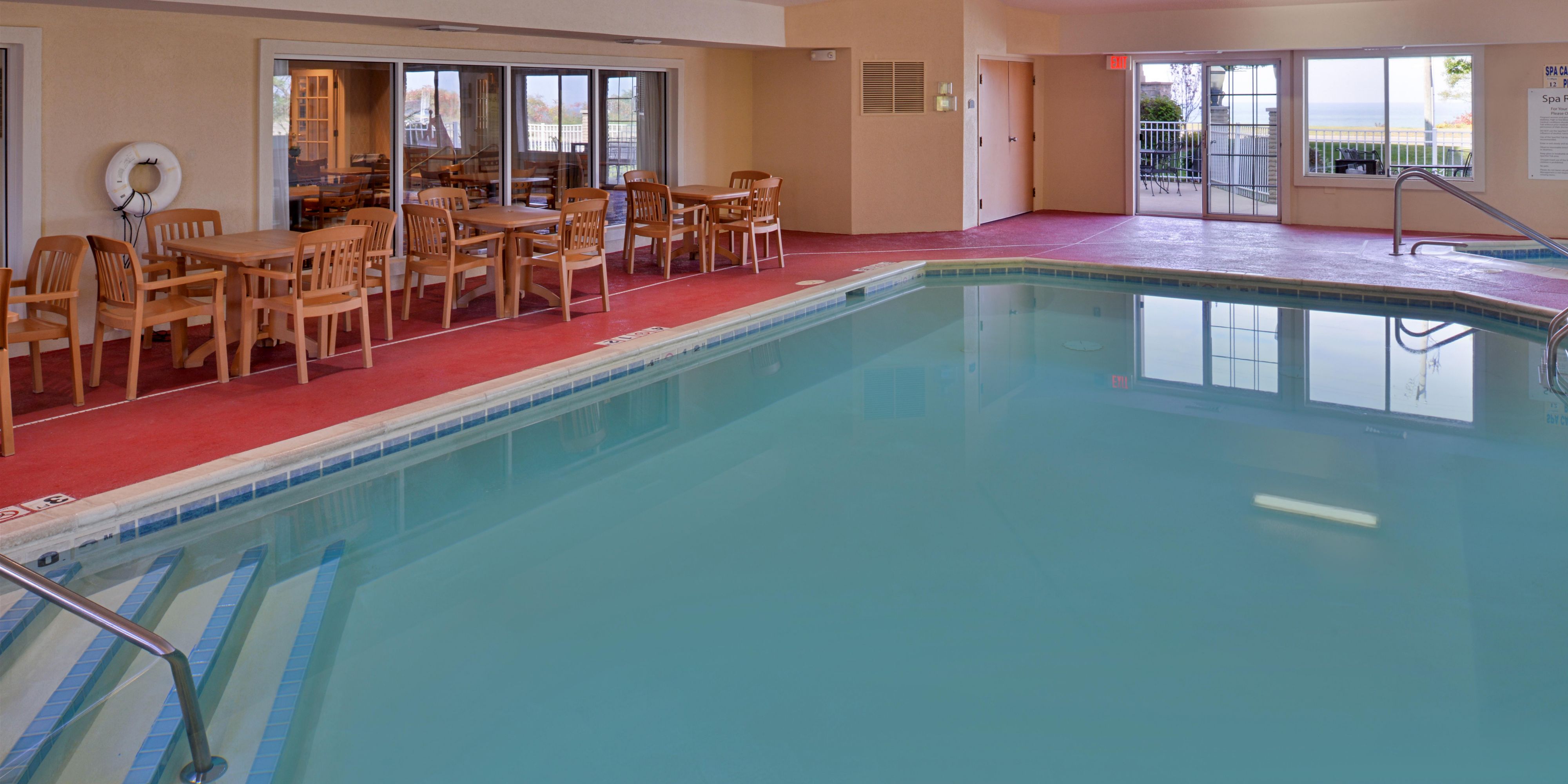 Holiday Inn Express Suites St Joseph Hotel By Ihg
