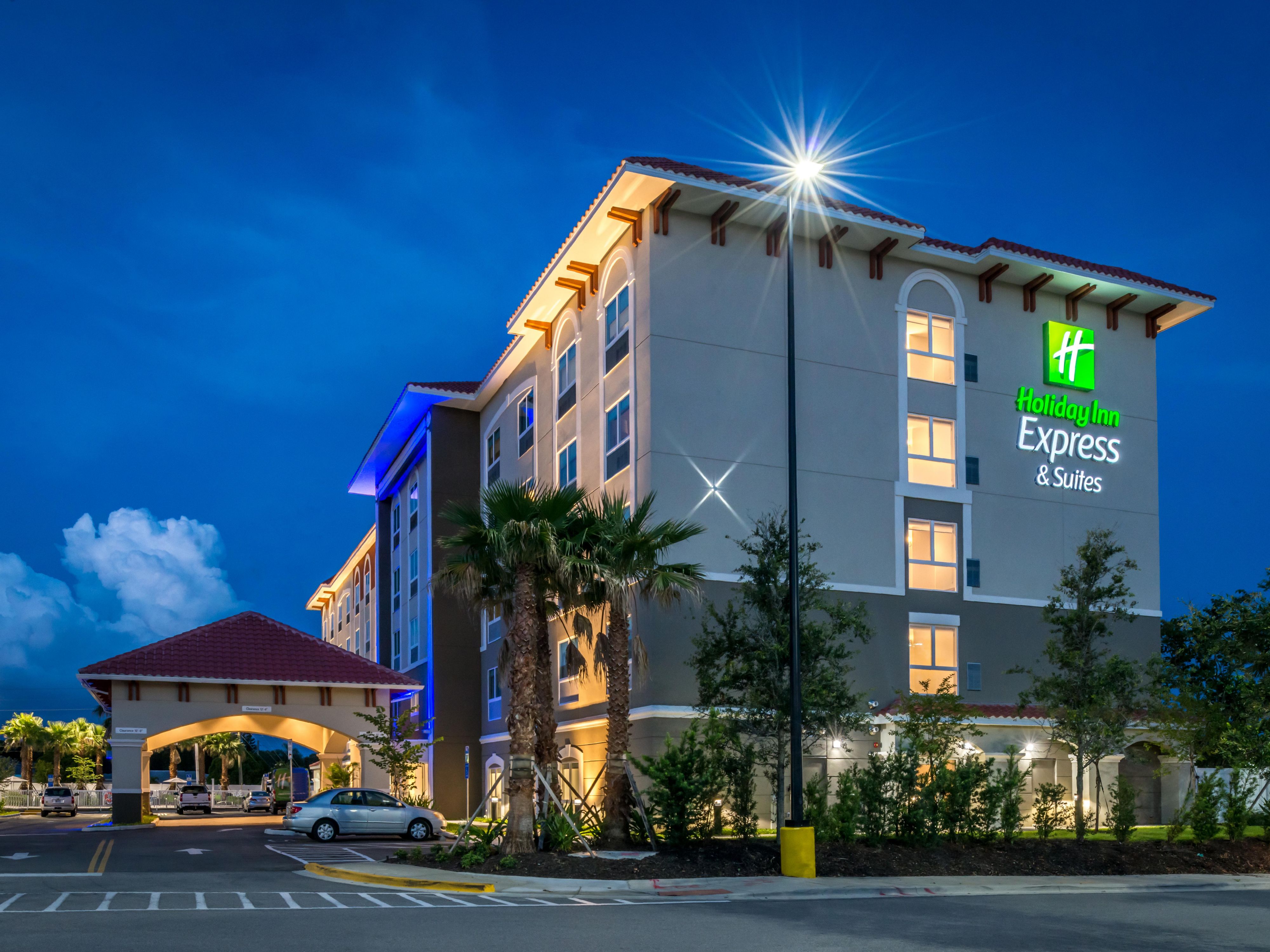 Holiday inn санкт. — Holiday Inn Express St. Holiday Inn Express IHG. Hotel Holiday Inn Express Petersburg. Холидей ИНН Санкт-Петербург Садовая.