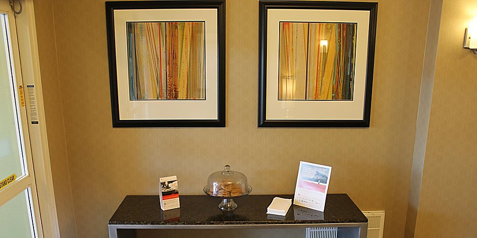 Holiday Inn Express Suites Starkville Hotel By Ihg