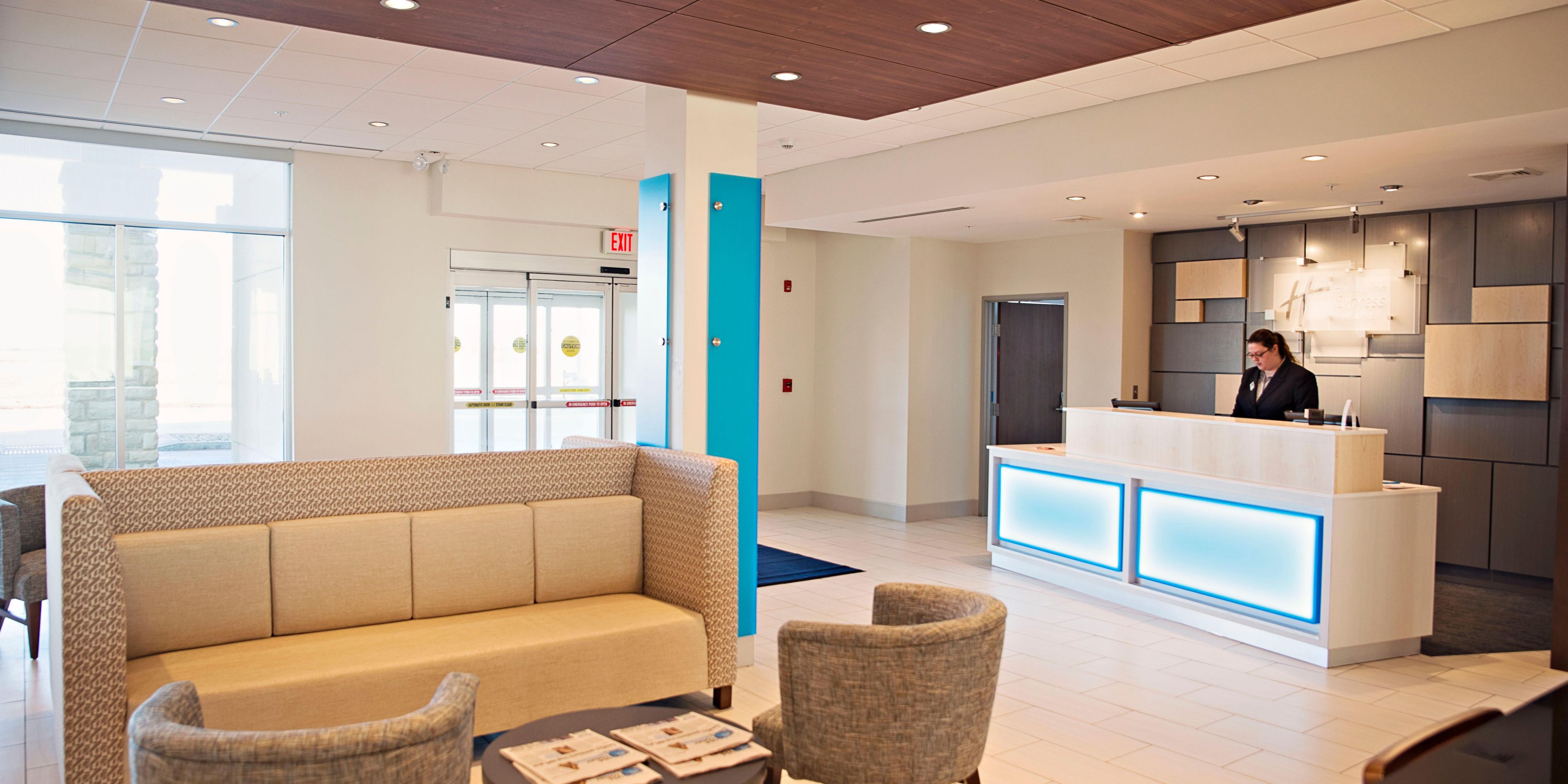 Holiday Inn Express Suites Sterling Hotel By Ihg