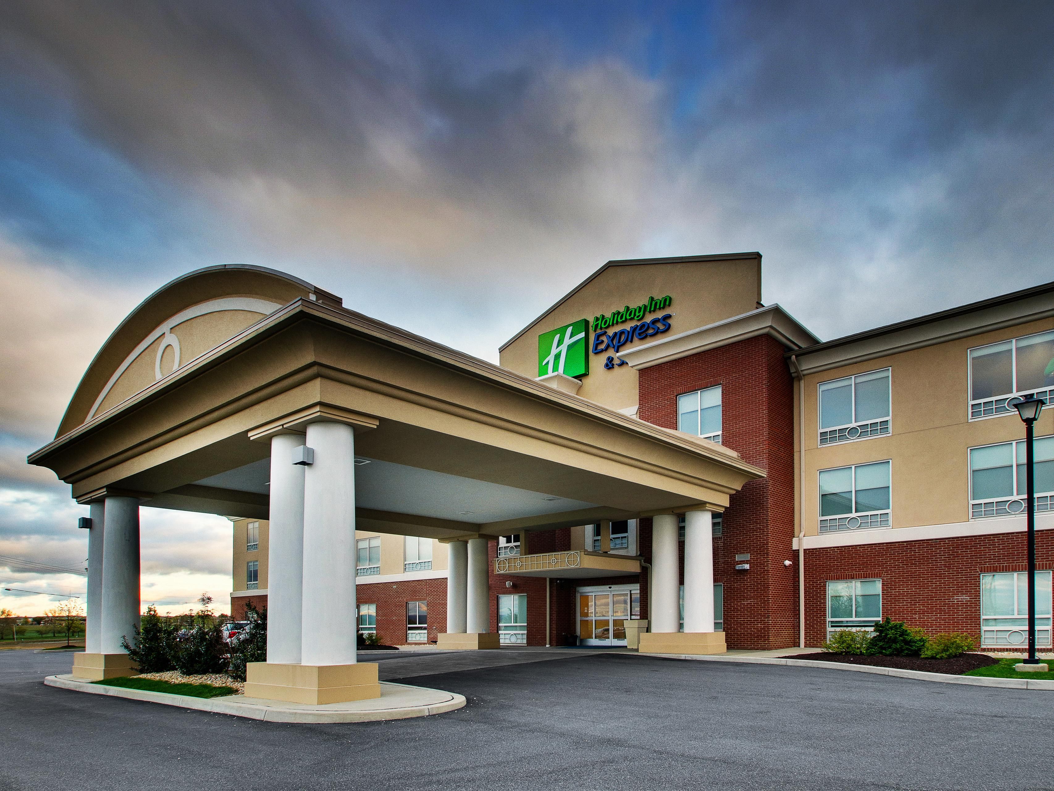 Hotels Near Dutch Wonderland Holiday Inn Express Suites