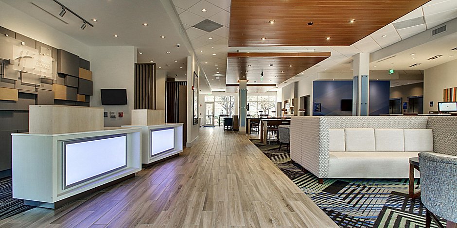 Holiday Inn Express Suites Summerville Hotel By Ihg