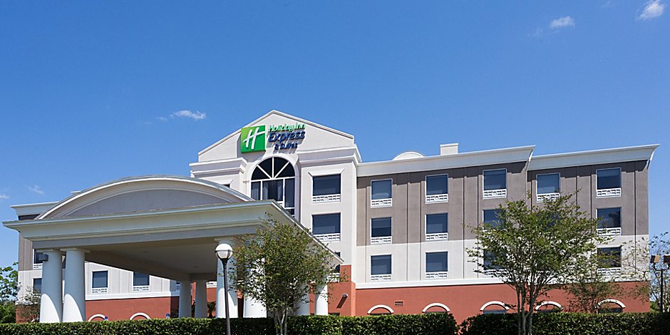 Holiday Inn Express Suites Tampa Fairgrounds Casino Tampa