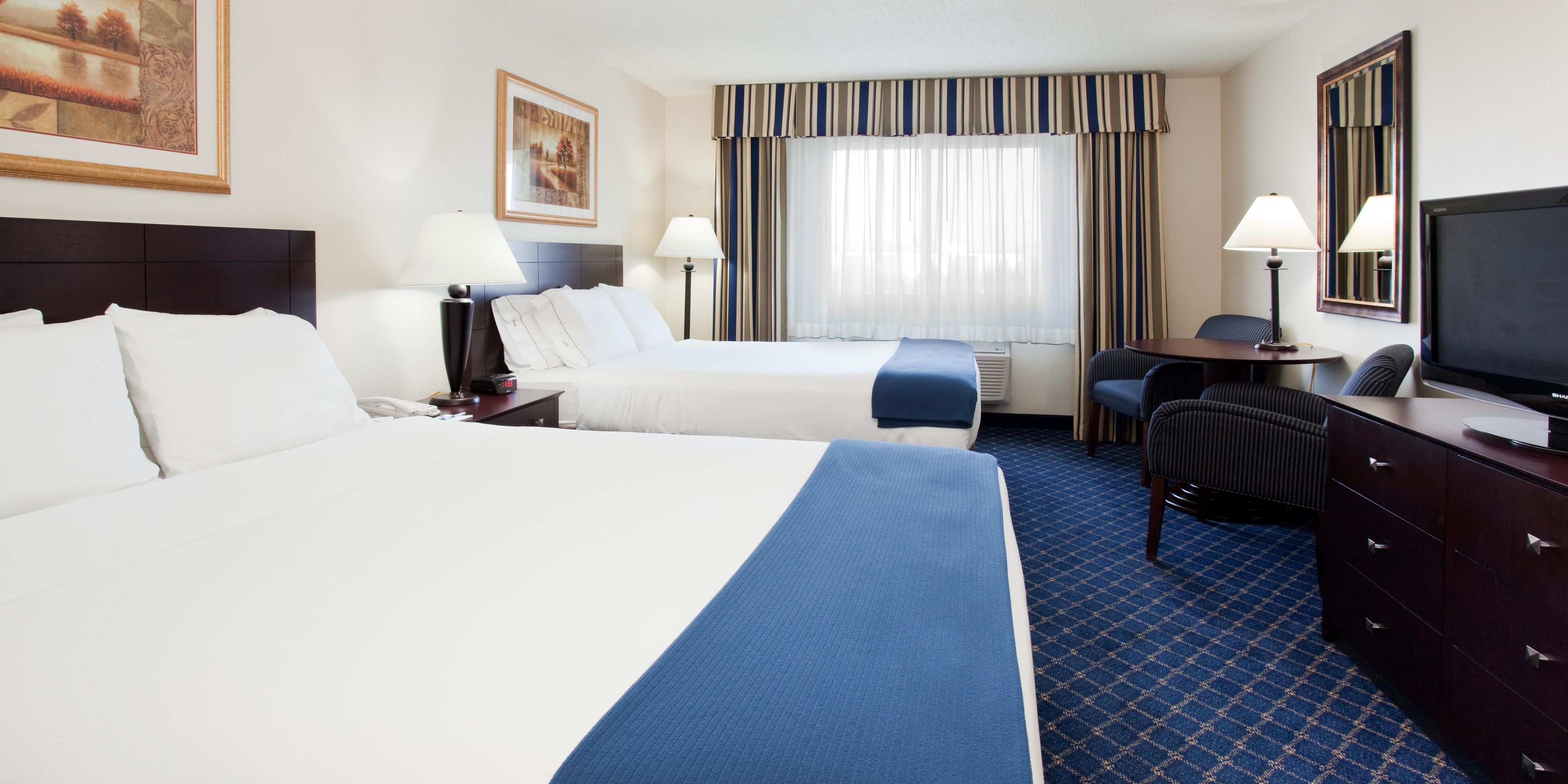 Holiday Inn Express Suites Torrington Hotel By Ihg - 