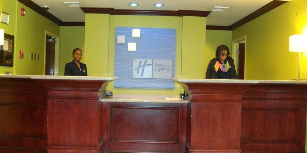 Holiday Inn Express Suites Trincity Trinidad Airport Hotel - 