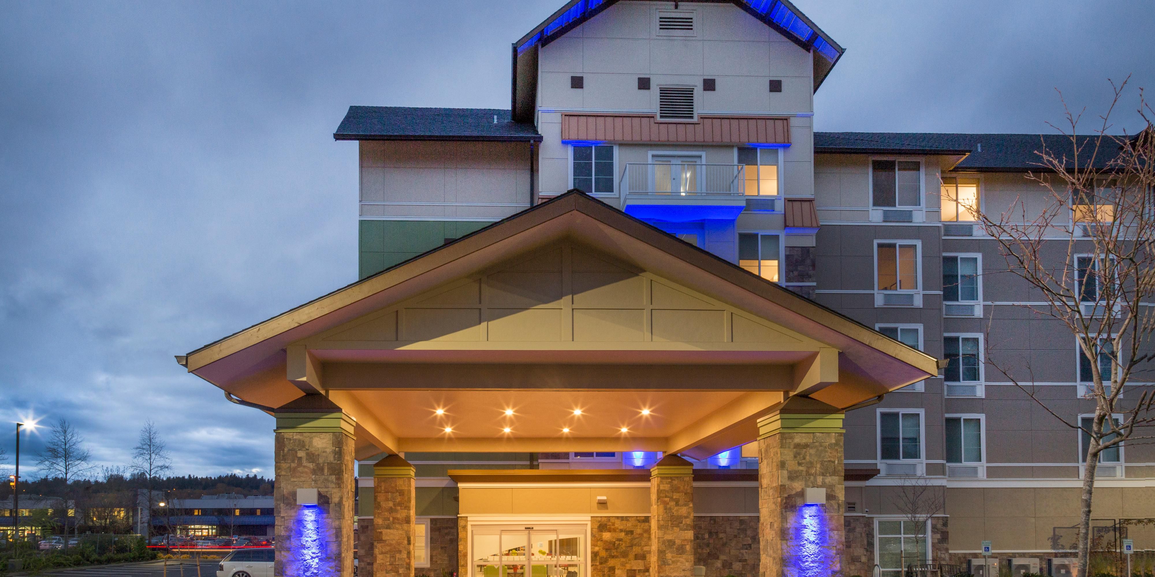 Hotels Near Seattle Airport In Tukwila Holiday Inn Express