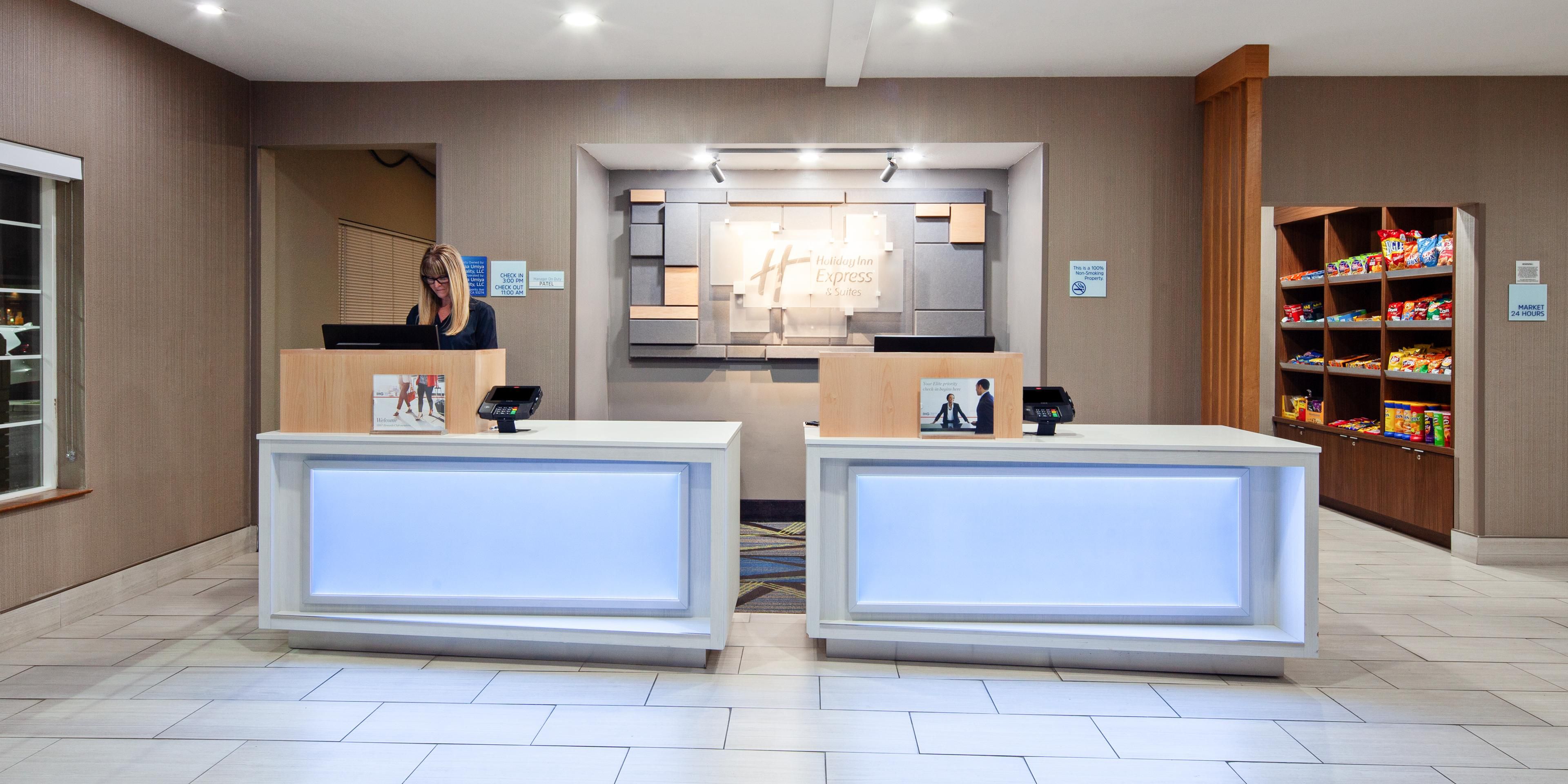 Holiday Inn Express Suites Charter Inn Suites Hotel In Tulare