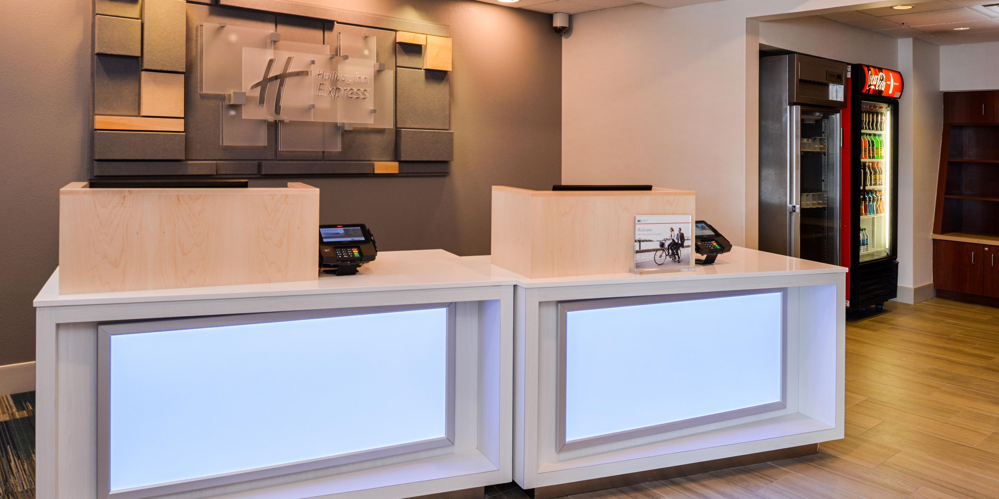 Holiday Inn Express Suites Urbana Champaign U Of I Area Hotel