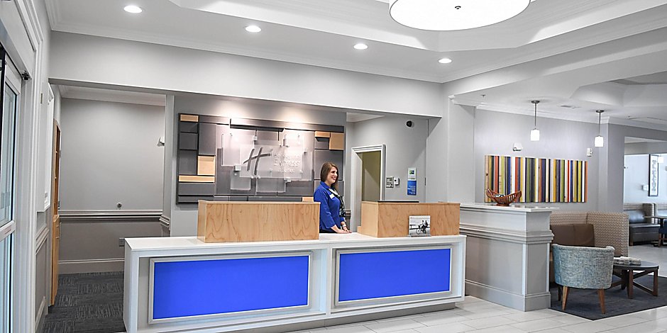 Holiday Inn Express Suites Valdosta West Mall Area Hotel By Ihg