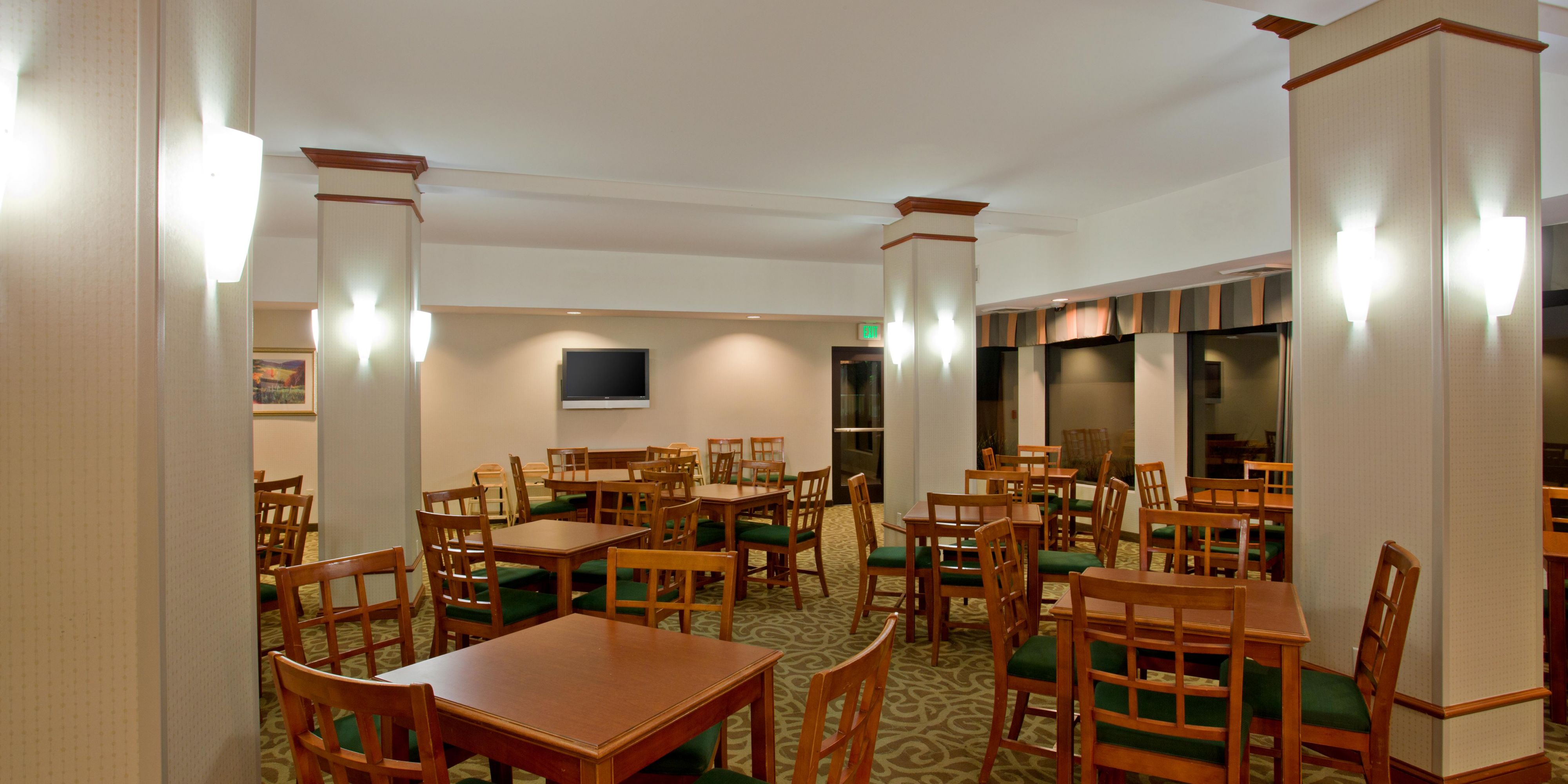 Hotels Near Six Flags Magic Mountain Holiday Inn Express