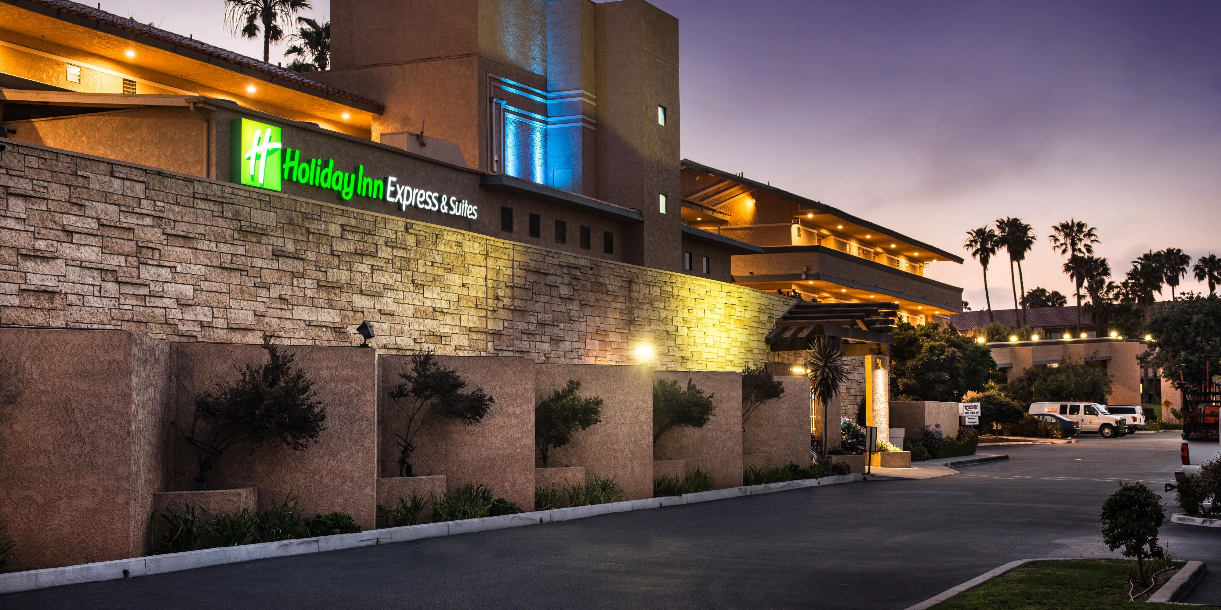 Holiday Inn Express Suites Ventura Harbor Hotel By Ihg - 