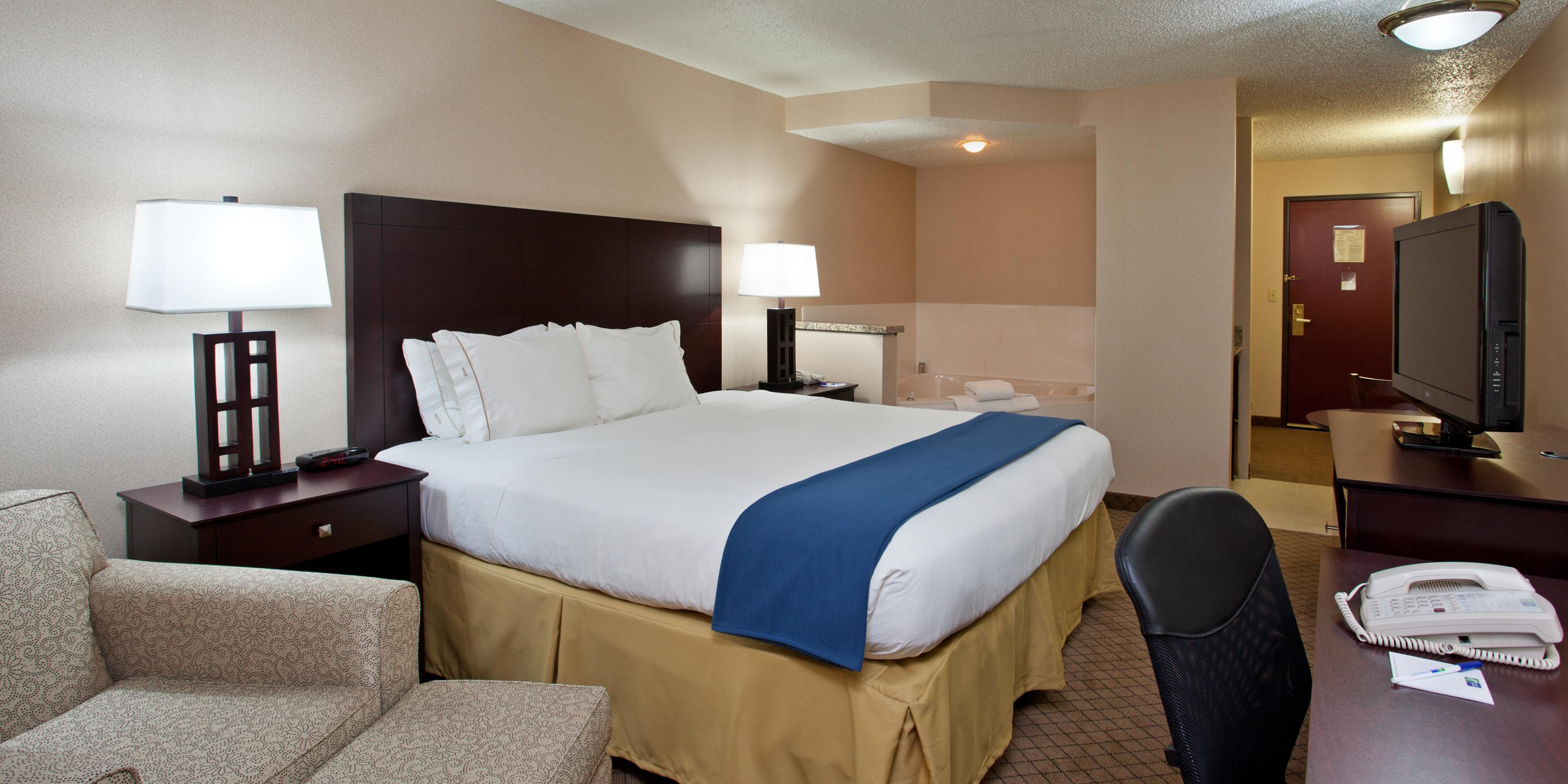 Holiday Inn Express Suites Wadsworth Hotel In Wadsworth By Ihg