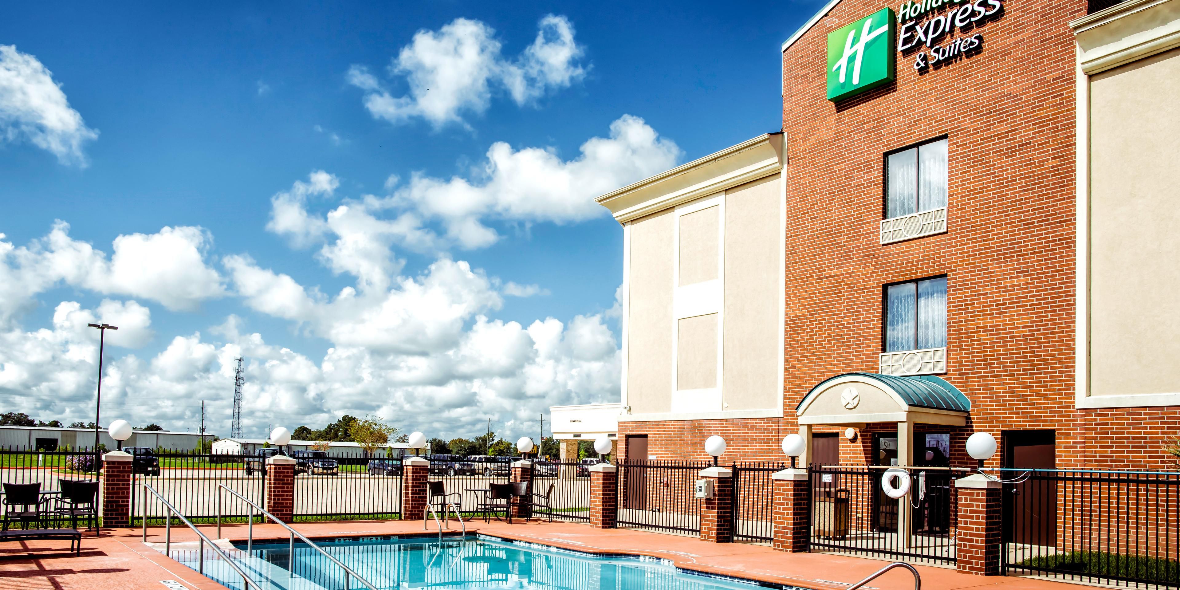 Outdoor Swimming Pool