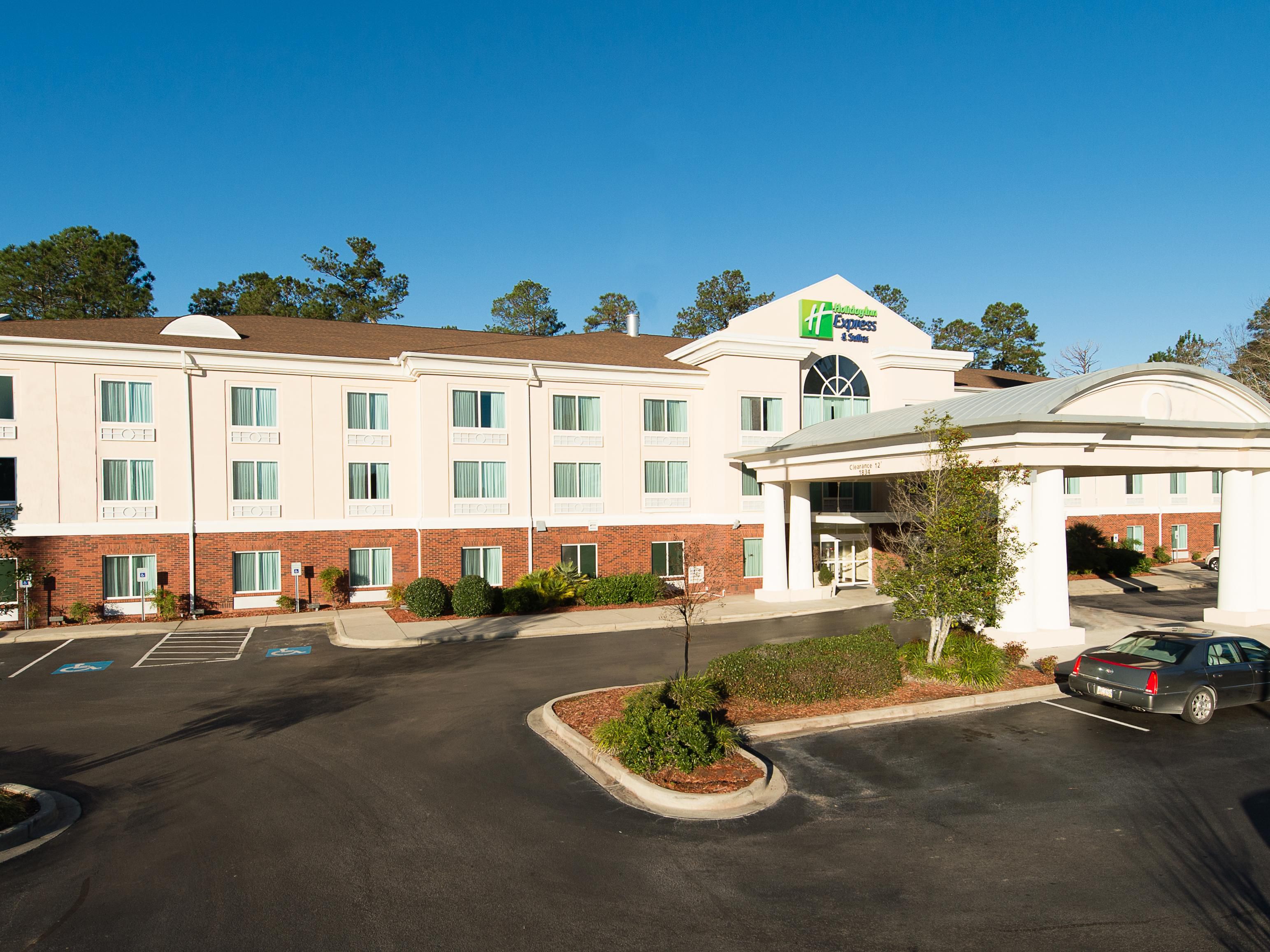 Holiday Inn Express & Suites Walterboro I-95 Hotel by IHG