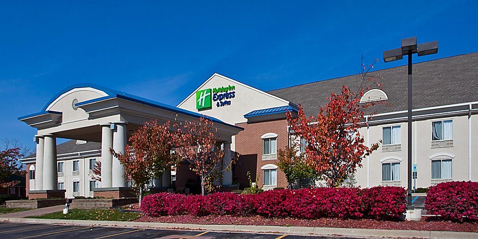 Detroit Hotels With Pools In Waterford Mi Holiday Inn Express