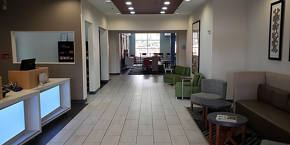 Holiday Inn Express Suites Weslaco Hotel By Ihg