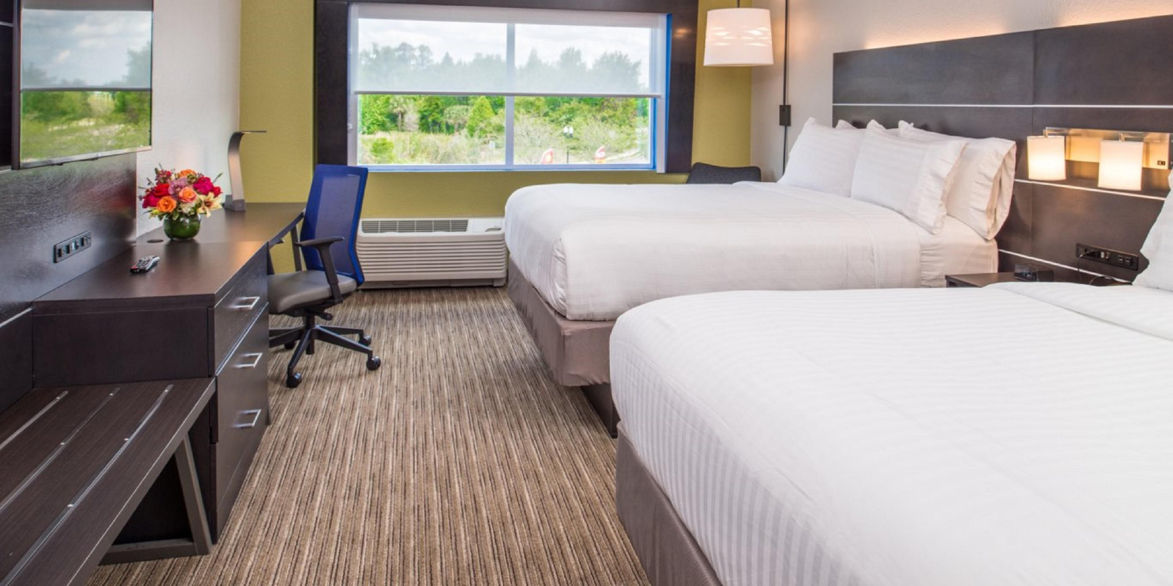 Holiday Inn Express Suites Tampa North Wesley Chapel - 