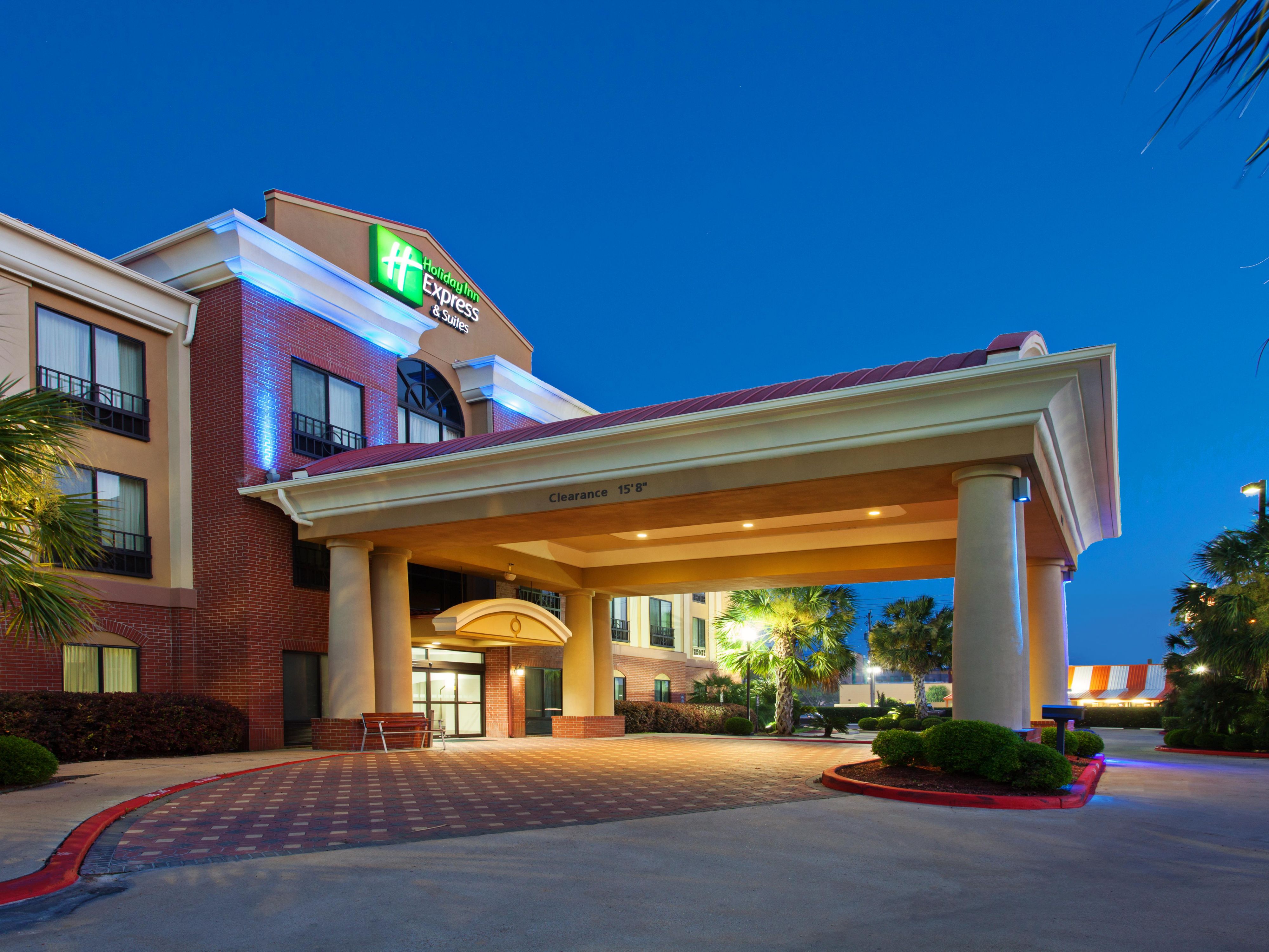 Affordable Hotels in Wharton, TX | Holiday Inn Express & Suites Wharton