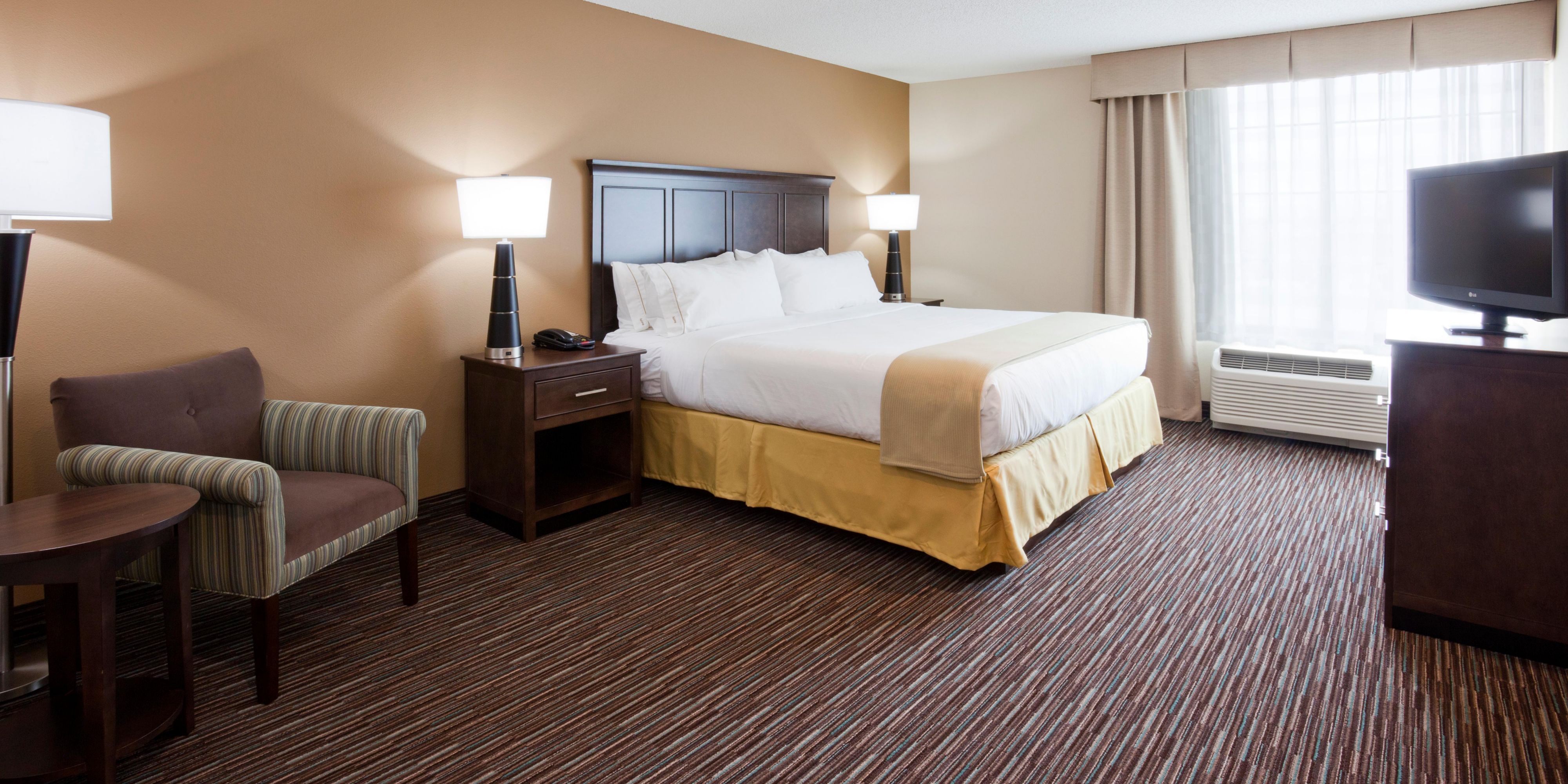 Holiday Inn Express Suites Willmar Hotel By Ihg