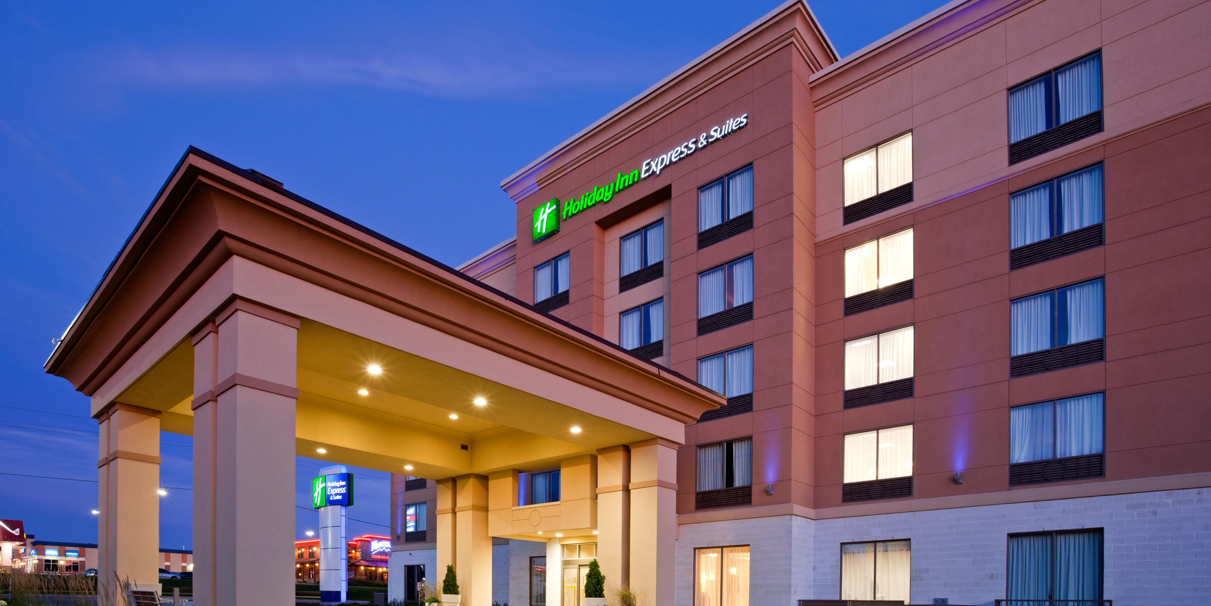 Holiday Inn Express Suites Woodstock South Hotel By Ihg