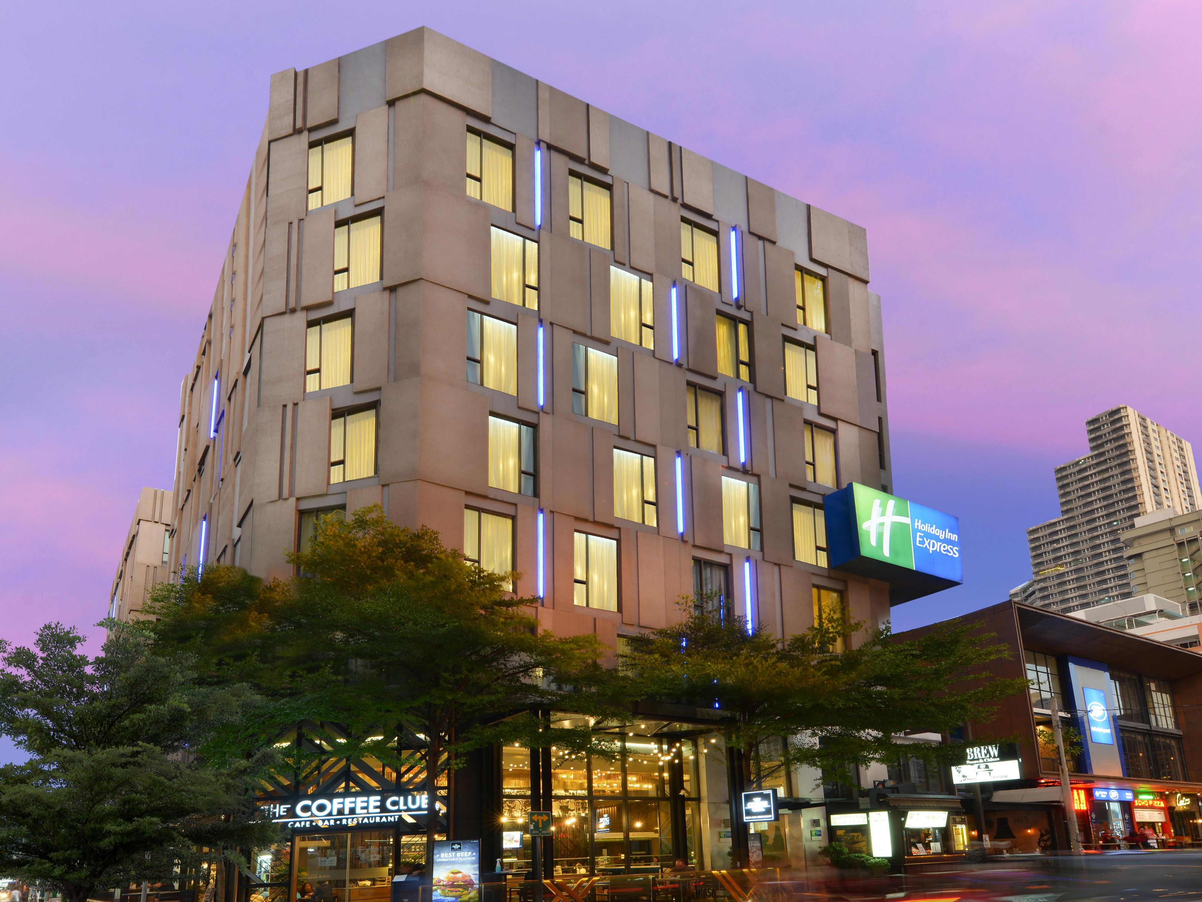 Holiday Inn Express Bangkok Sukhumvit 11 Hotel In Bangkok By Ihg - 