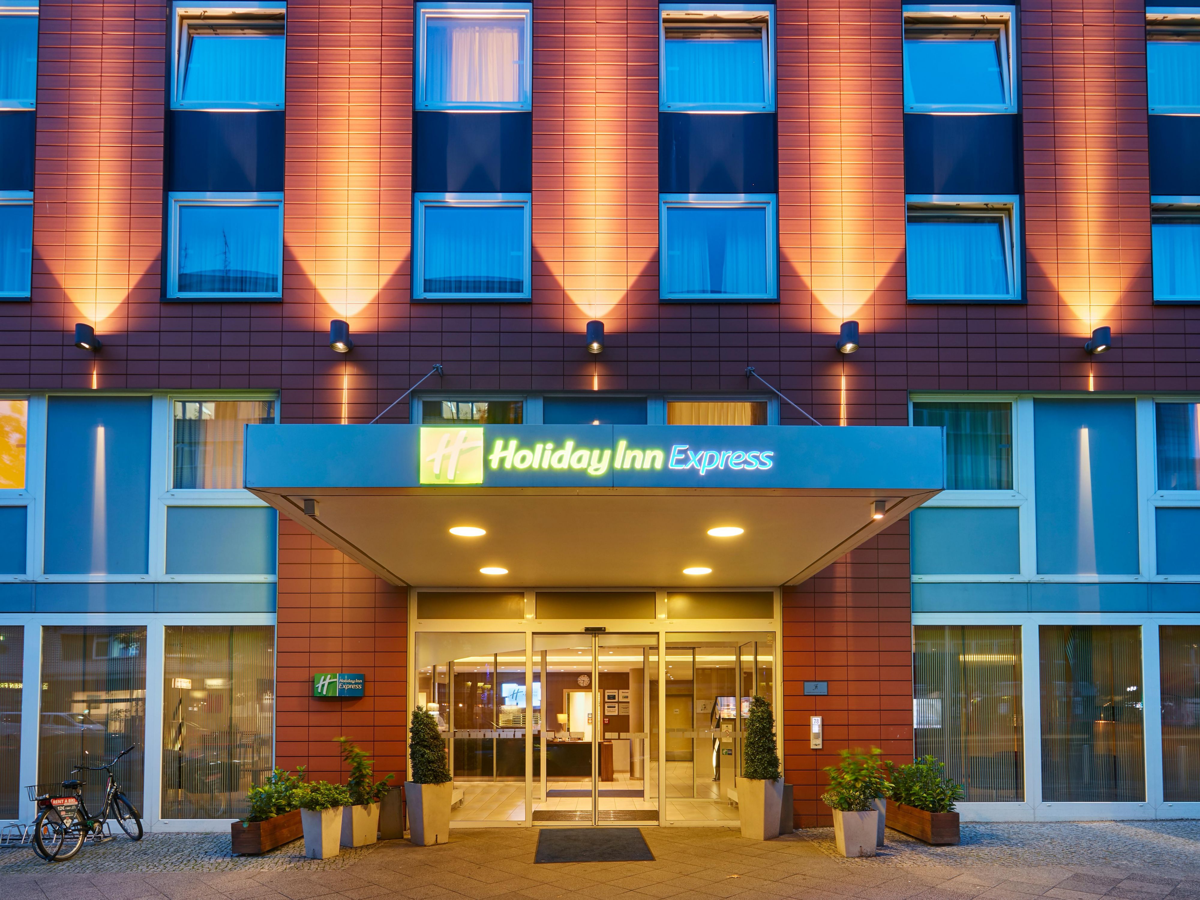 Holiday Inn Express Berlin City Centre-West Hotel by IHG