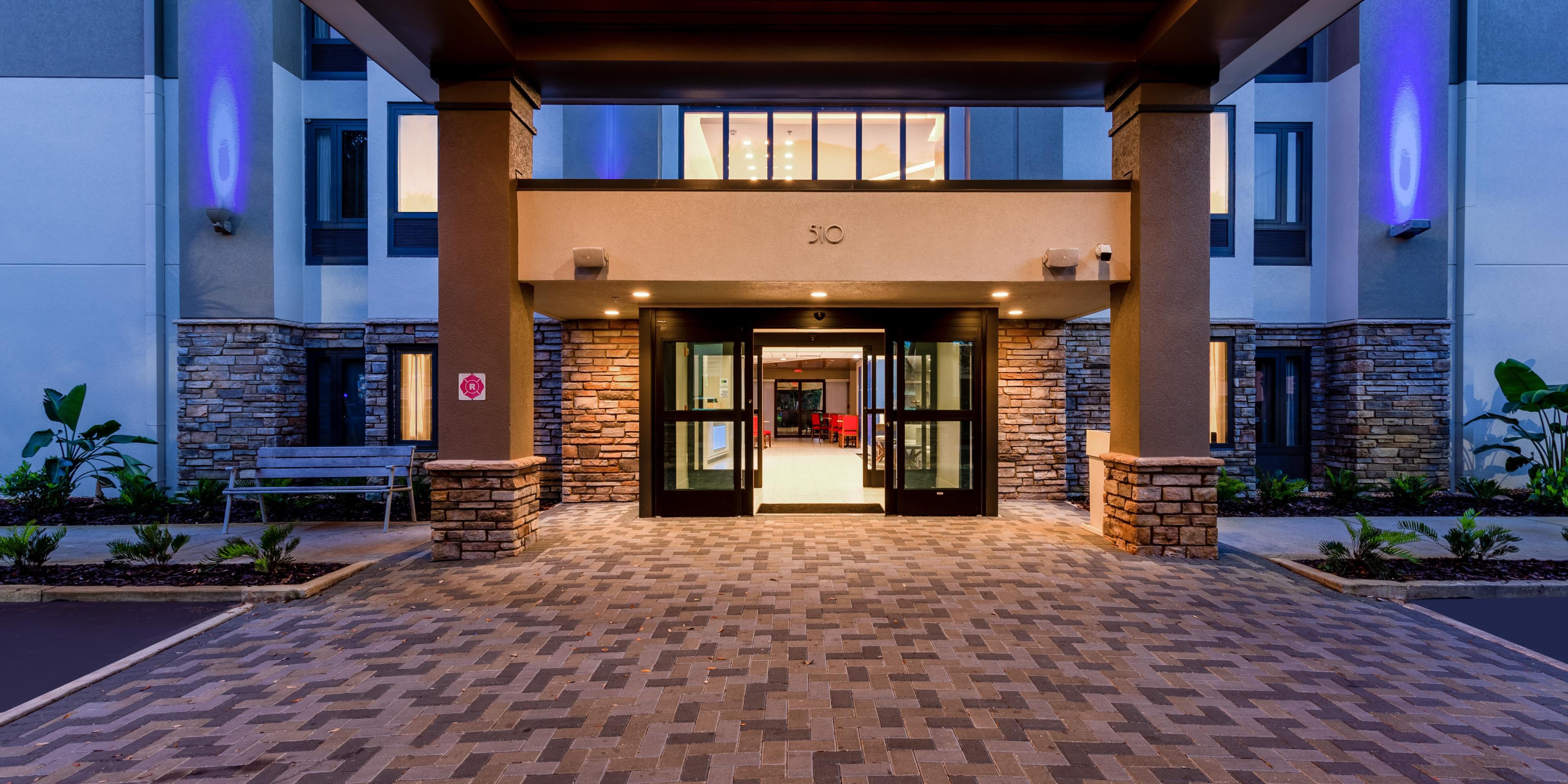 Hotels In Brandon Fl Near Tampa Holiday Inn Express Tampa