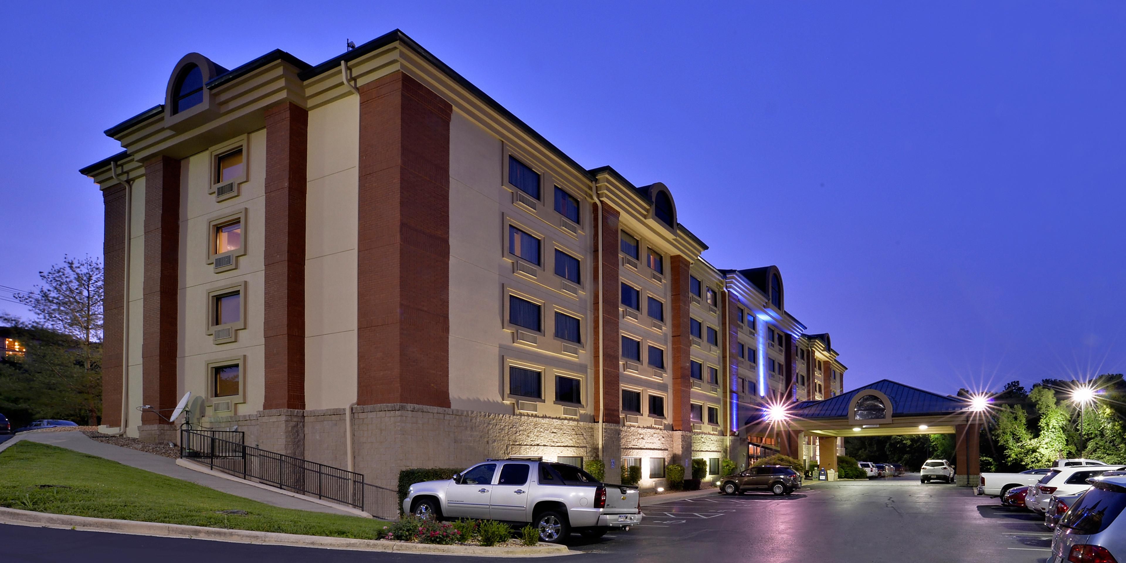 Holiday Inn Express Branson Green Mountain Drive Hotel By Ihg
