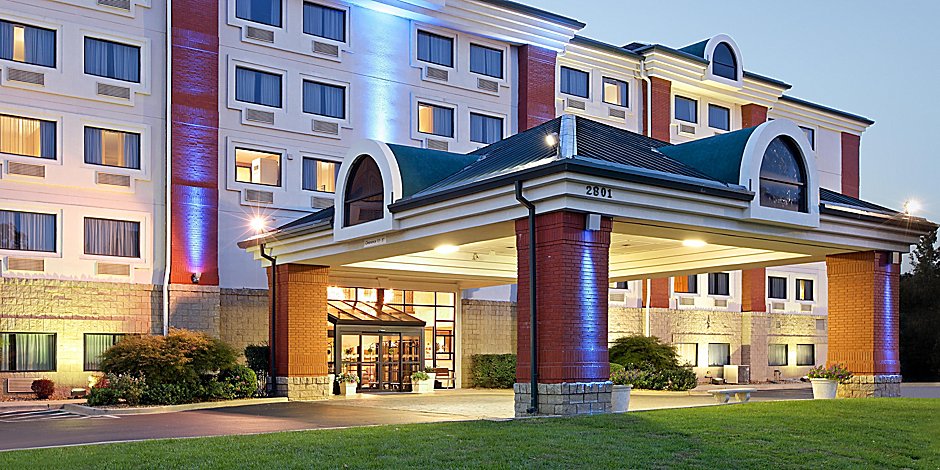 Things To Do In Branson Near Holiday Inn Express Branson Green