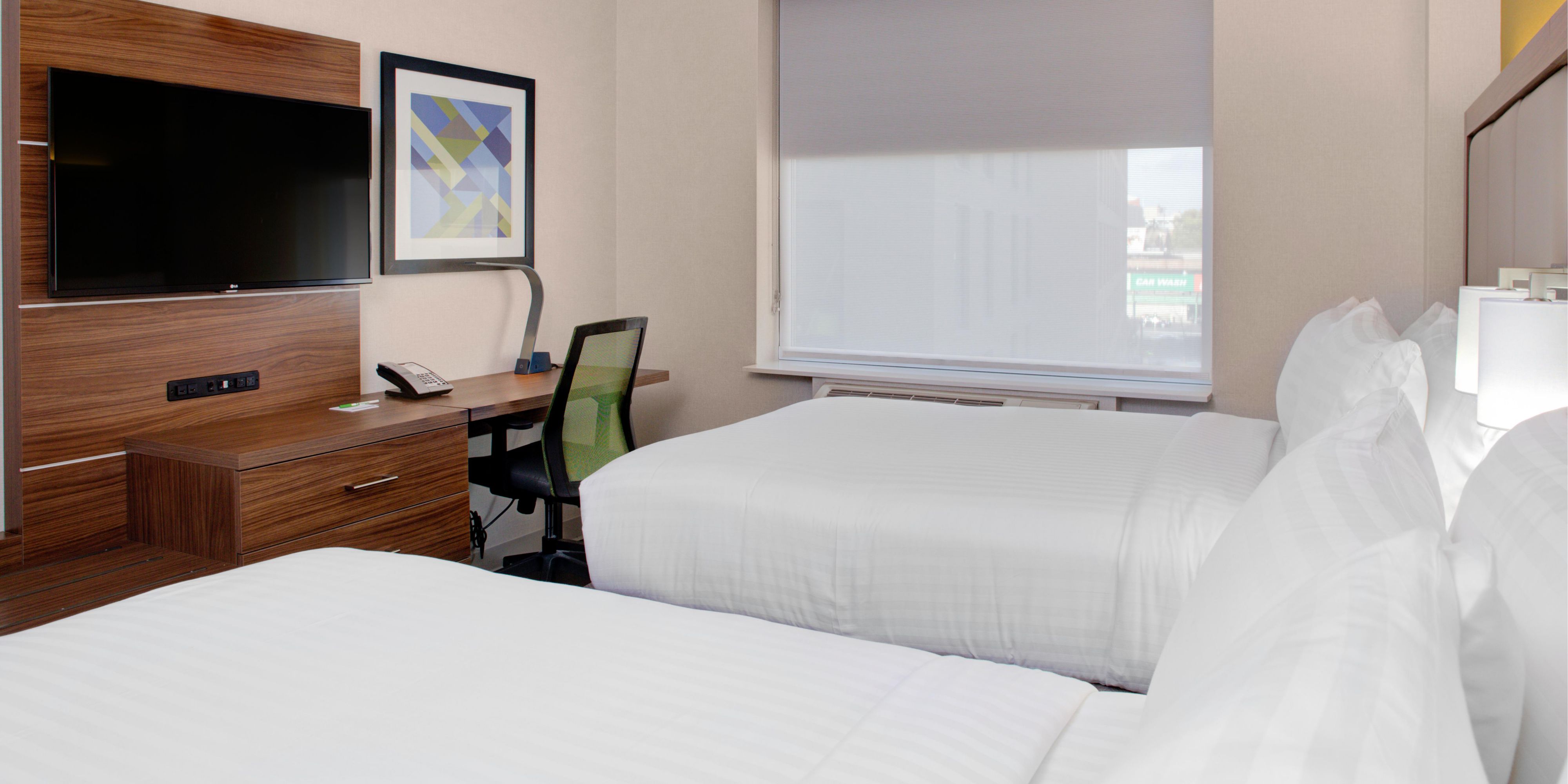 Hotels Near Yankee Stadium Holiday Inn Express Bronx Nyc