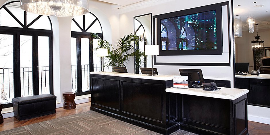 River North Hotels On Magnificent Mile Holiday Inn Express