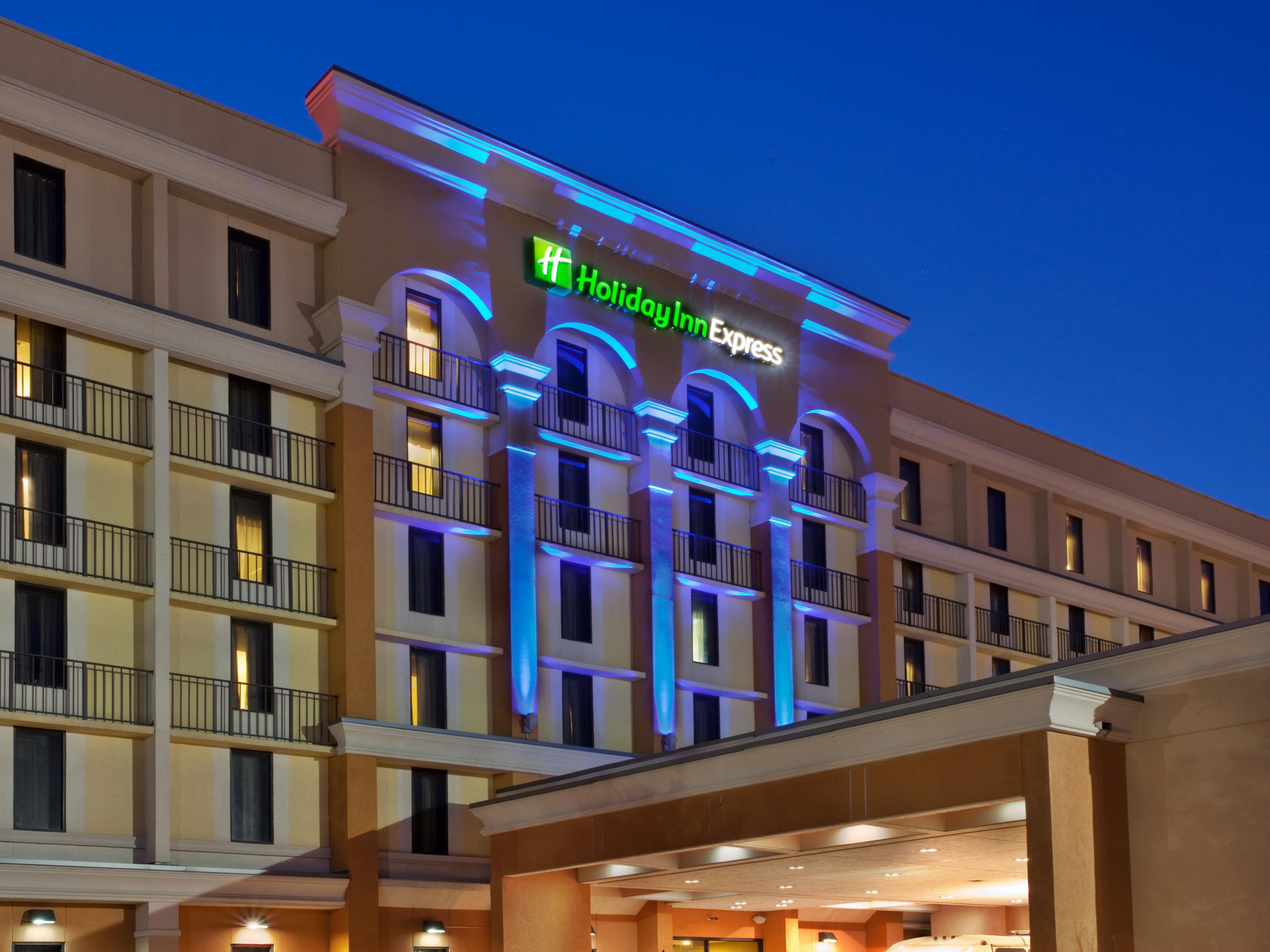 Holiday Inn Express Atlanta AirportCollege Park Hotel in