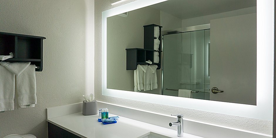 Holiday Inn Express Columbus Downtown Hotel In Columbus By Ihg