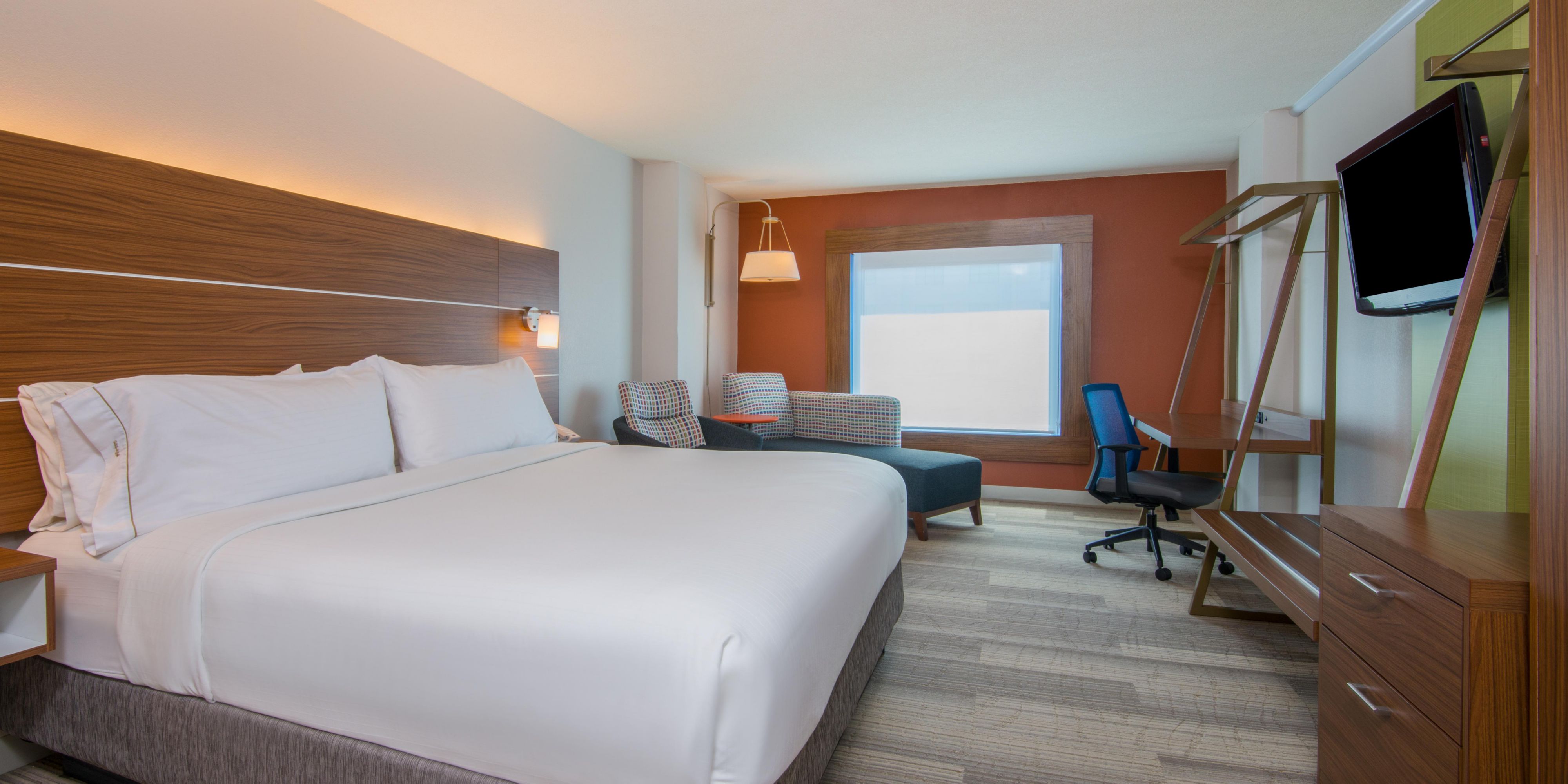 Pet Friendly Hotels Near El Paso Airport Holiday Inn Express El