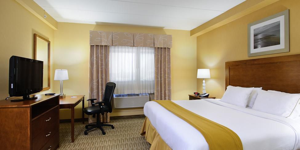Affordable Philadelphia Airport Hotels Holiday Inn Express