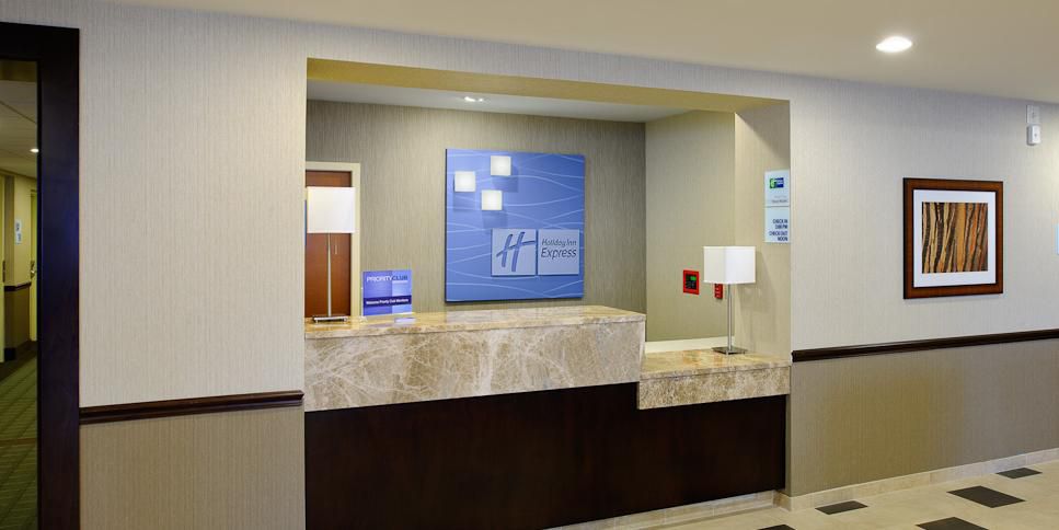 Affordable Philadelphia Airport Hotels Holiday Inn Express