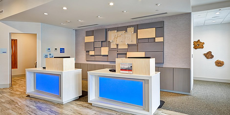 Holiday Inn Express Evansville Ihg Hotel