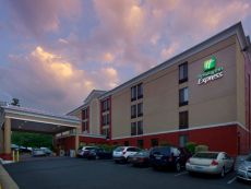 Holiday Inn Express Fairfax - Arlington Boulevard in Washington, District Of Columbia