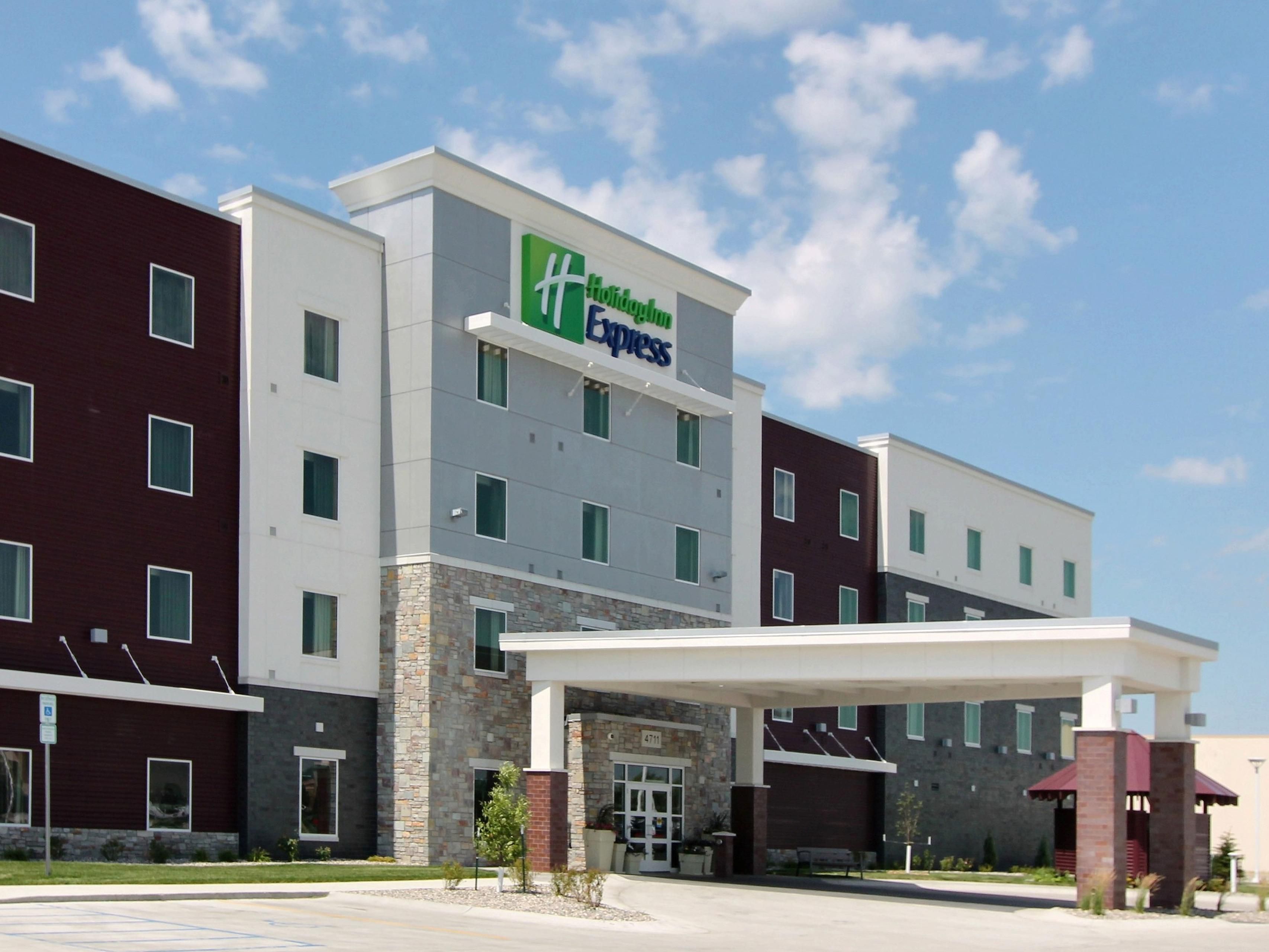 Fargo Hotels Holiday Inn Express Fargo Sw I 94 Medical Center