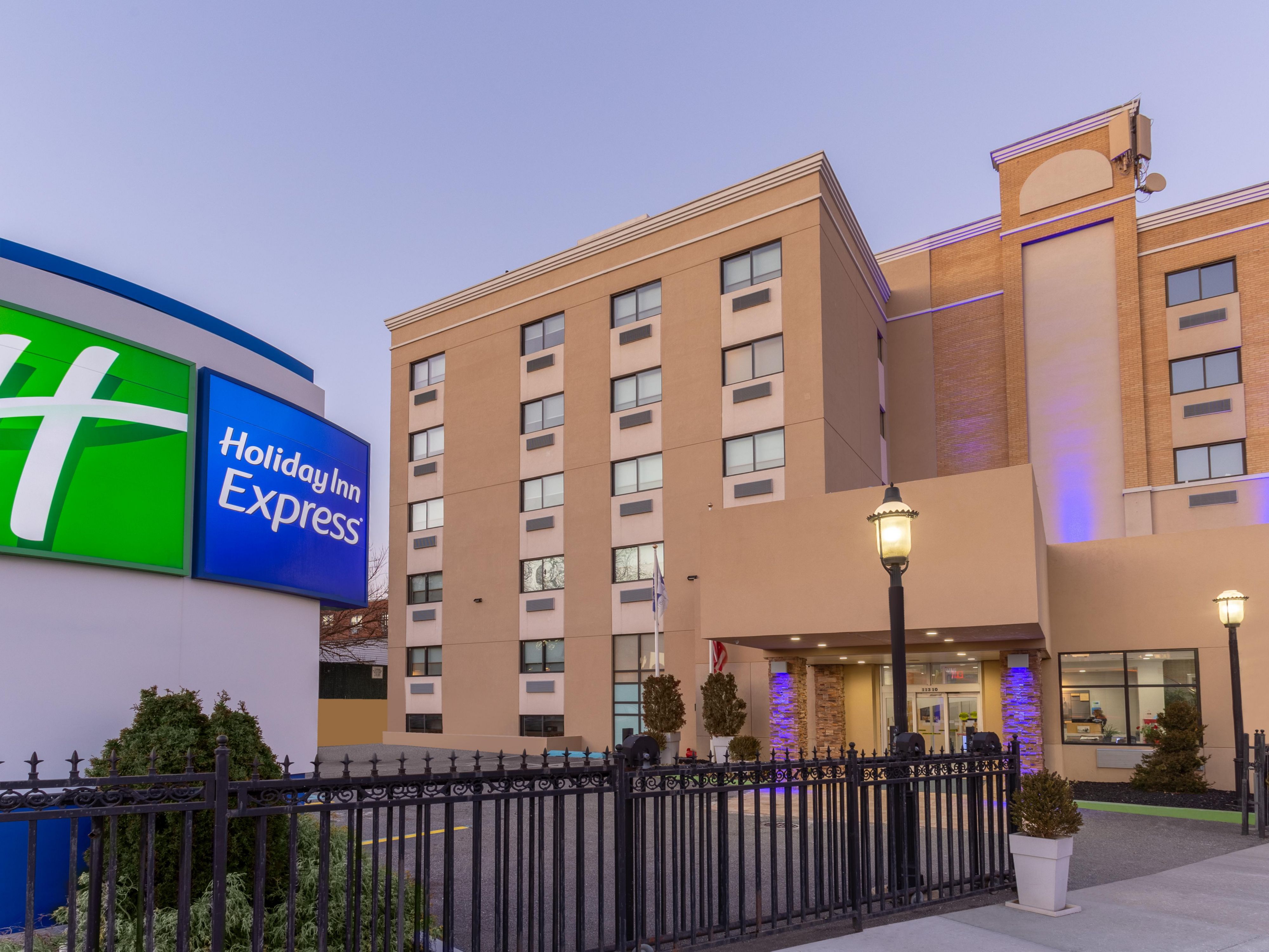 Discount [70 Off] Holiday Inn Express Staten Island West United States