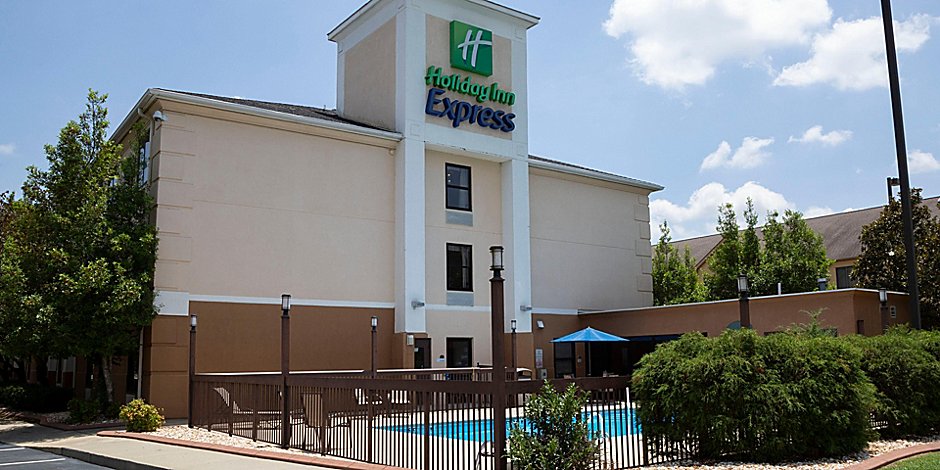 Garner Hotels Near Clayton Nc On I 40 Holiday Inn Express