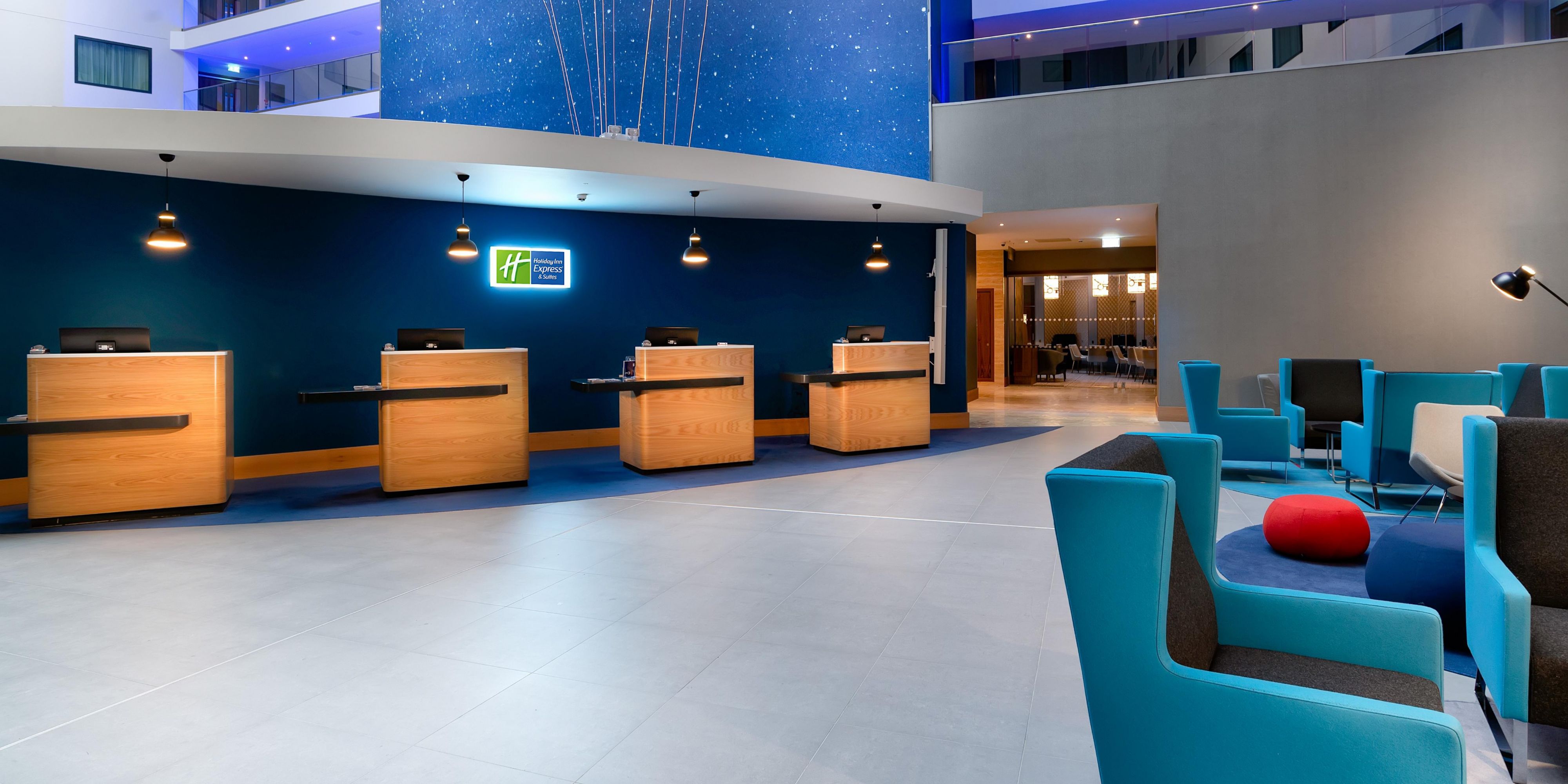 Heathrow Airport Terminal 4 Hotels Holiday Inn Express London