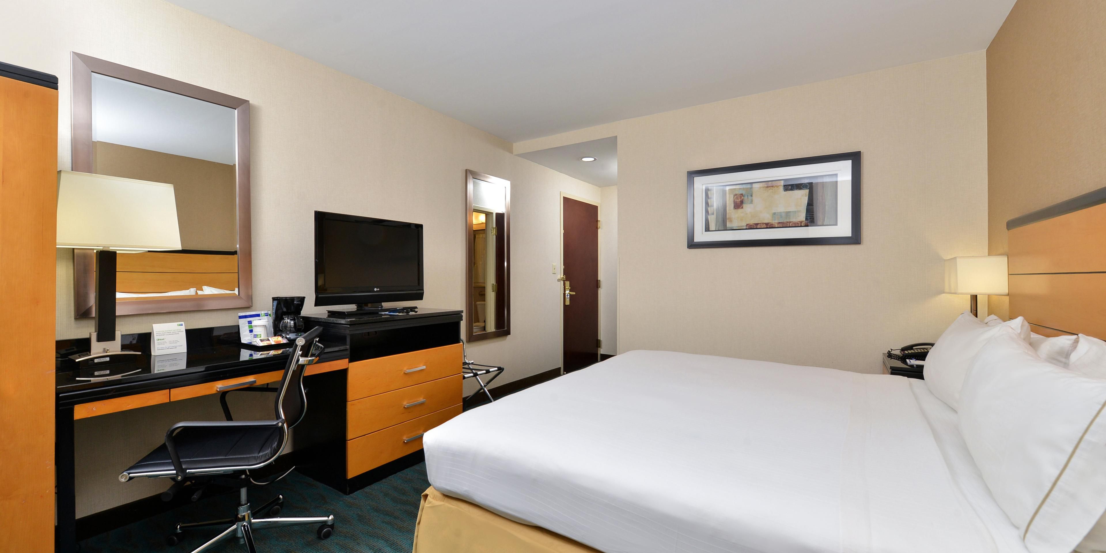 Queens Hotels Near Jfk Airport Holiday Inn Express New York Jfk